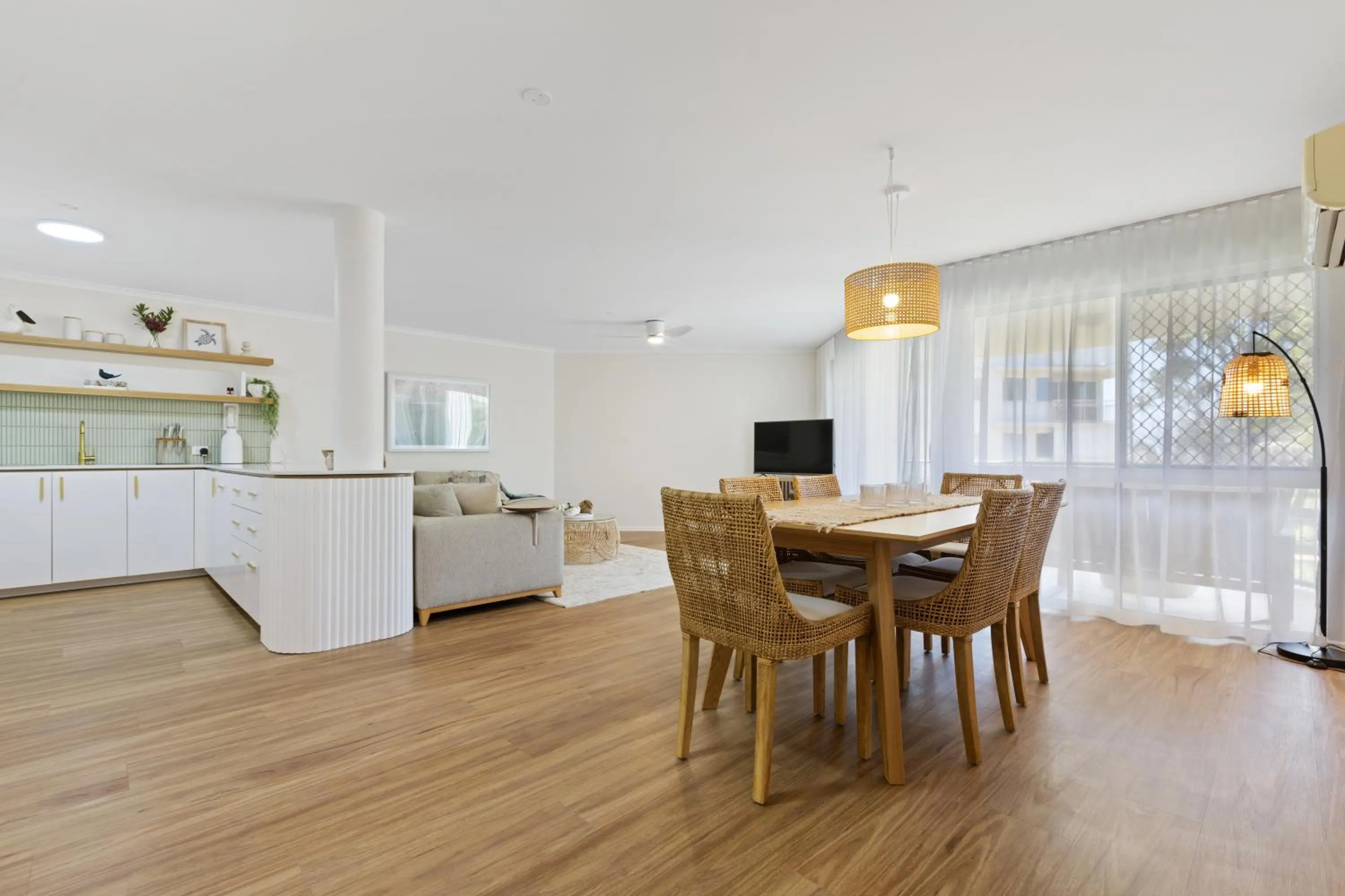 Dining area in Luxury on the Beach Surfside Resort -Sunshine Coast