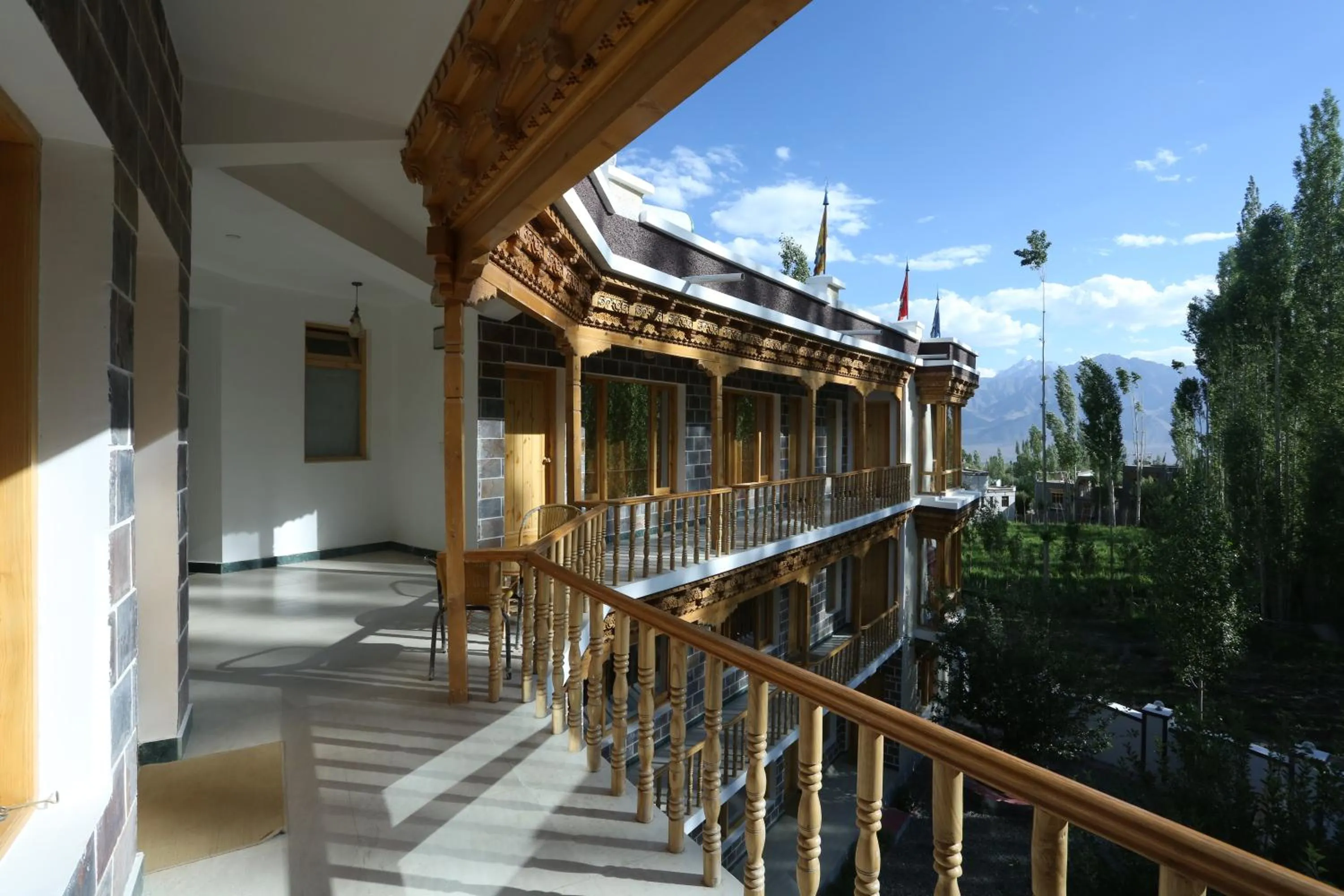 Property building in Hotel Lhalingkha