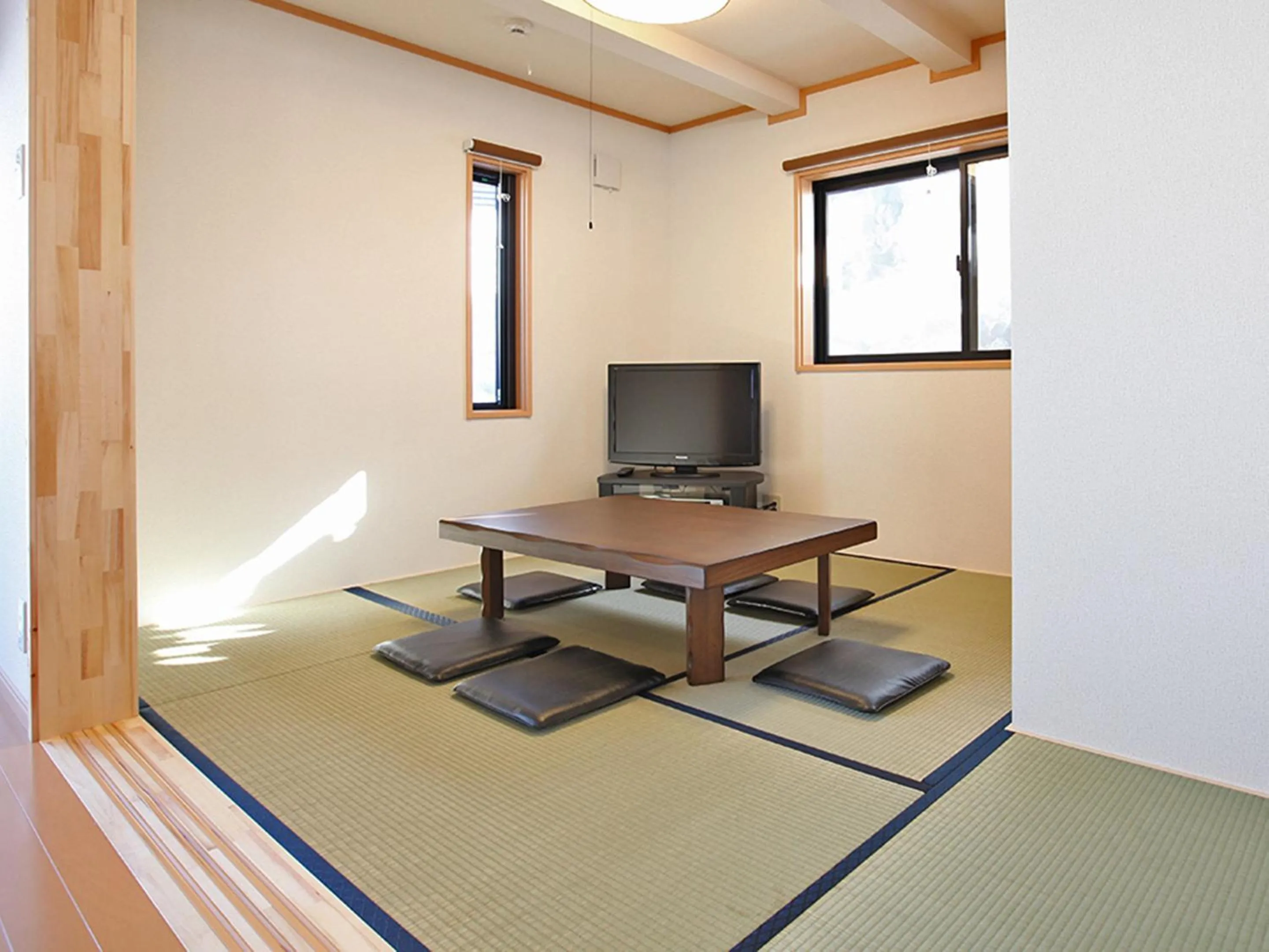 Living room in Nagomiya Hirugano