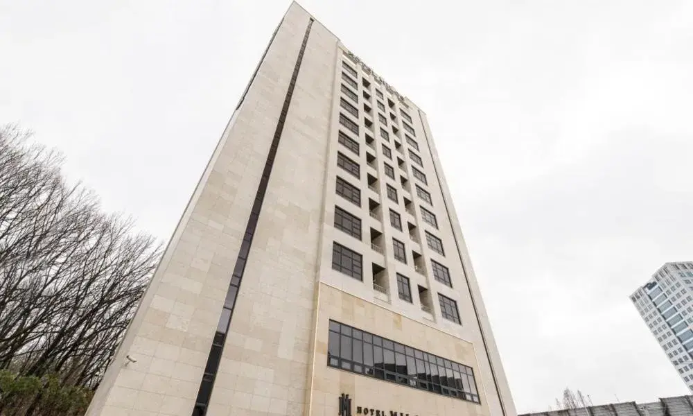 Property building in Uiwang Milos Hotel Property building in Uiwang Milos Hotel