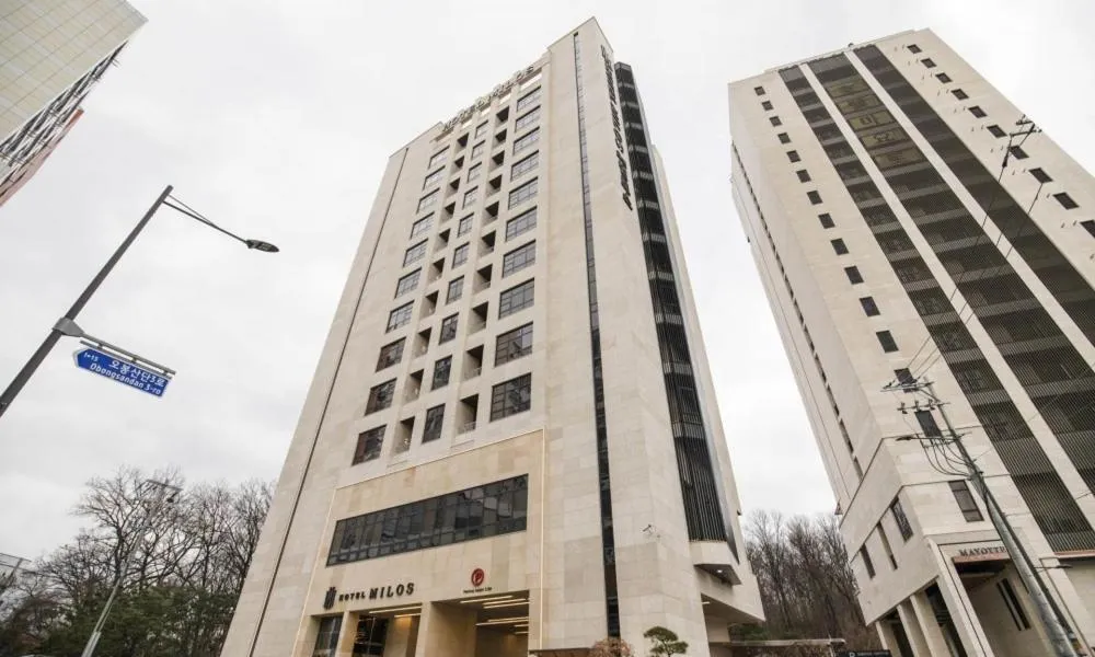 Property building in Uiwang Milos Hotel