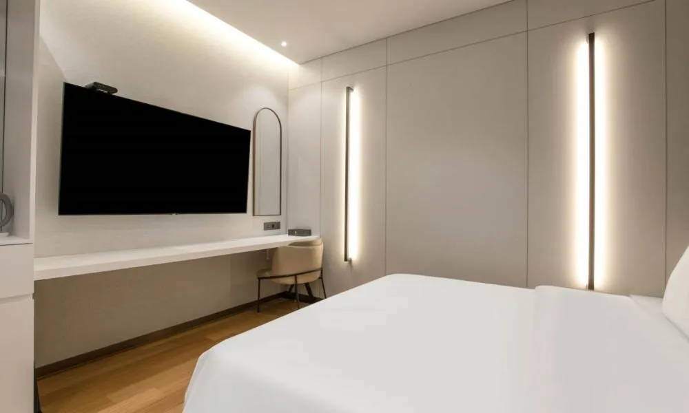 Bedroom, Bed in Uiwang Milos Hotel