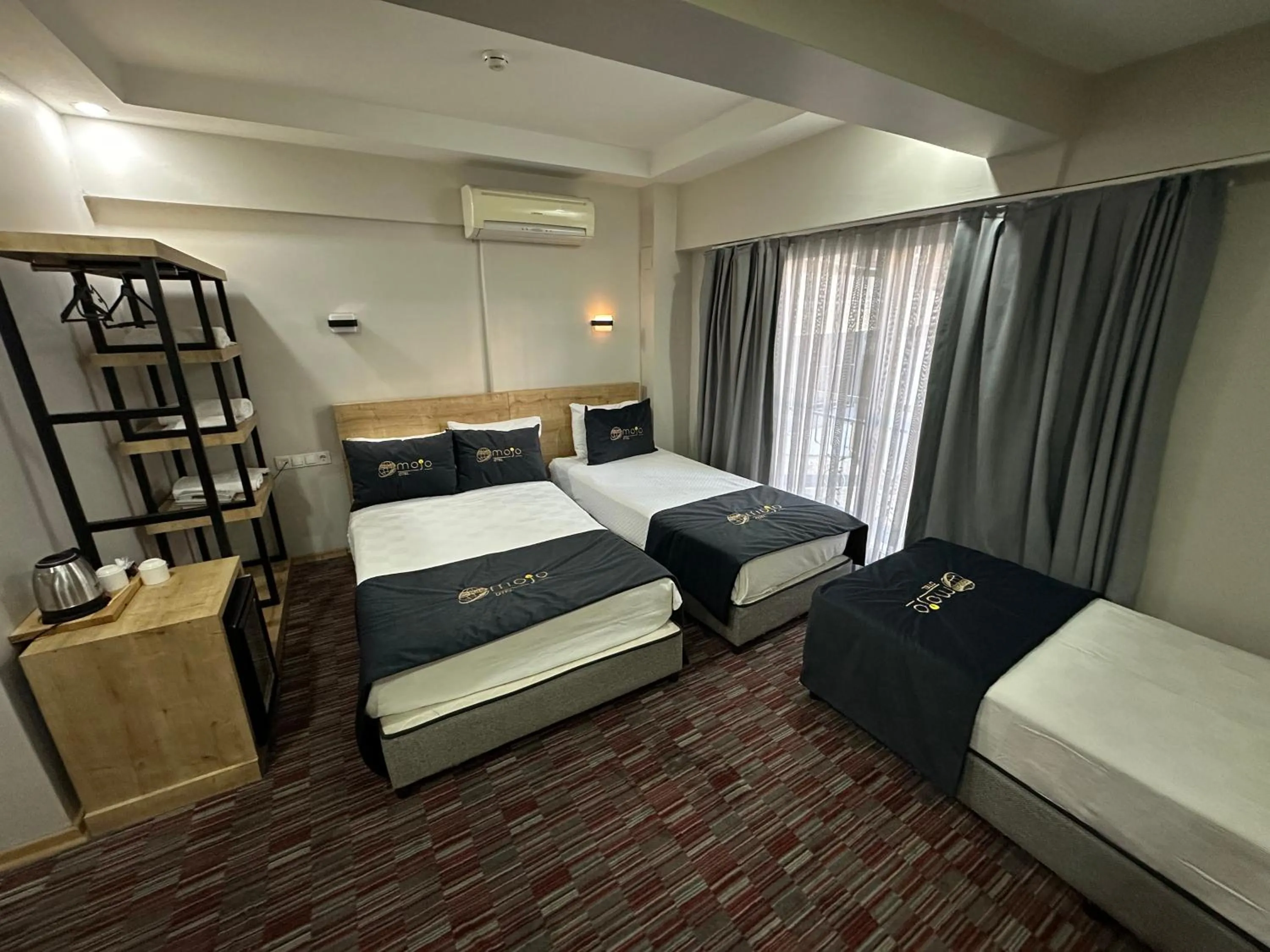 Bedroom in Mojo Otel İzmir