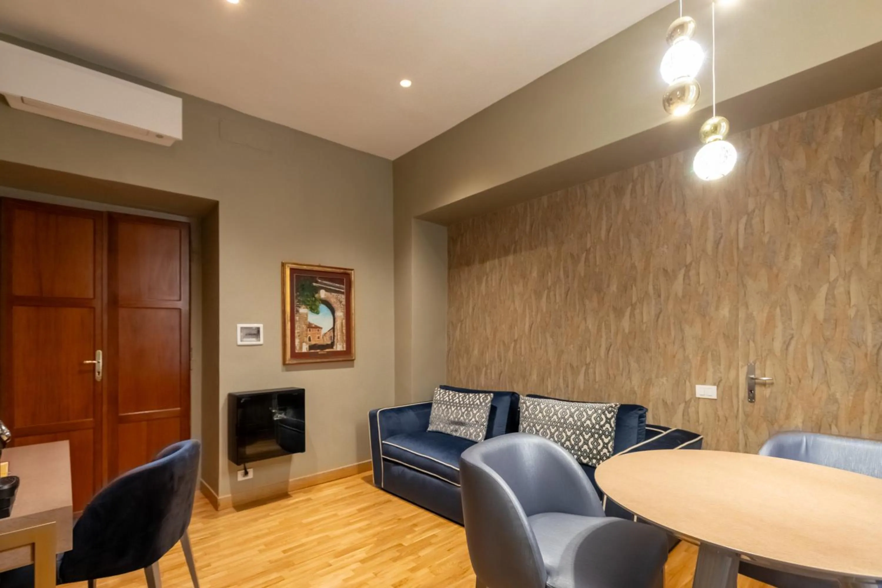 TV and multimedia in Residenza Pierret