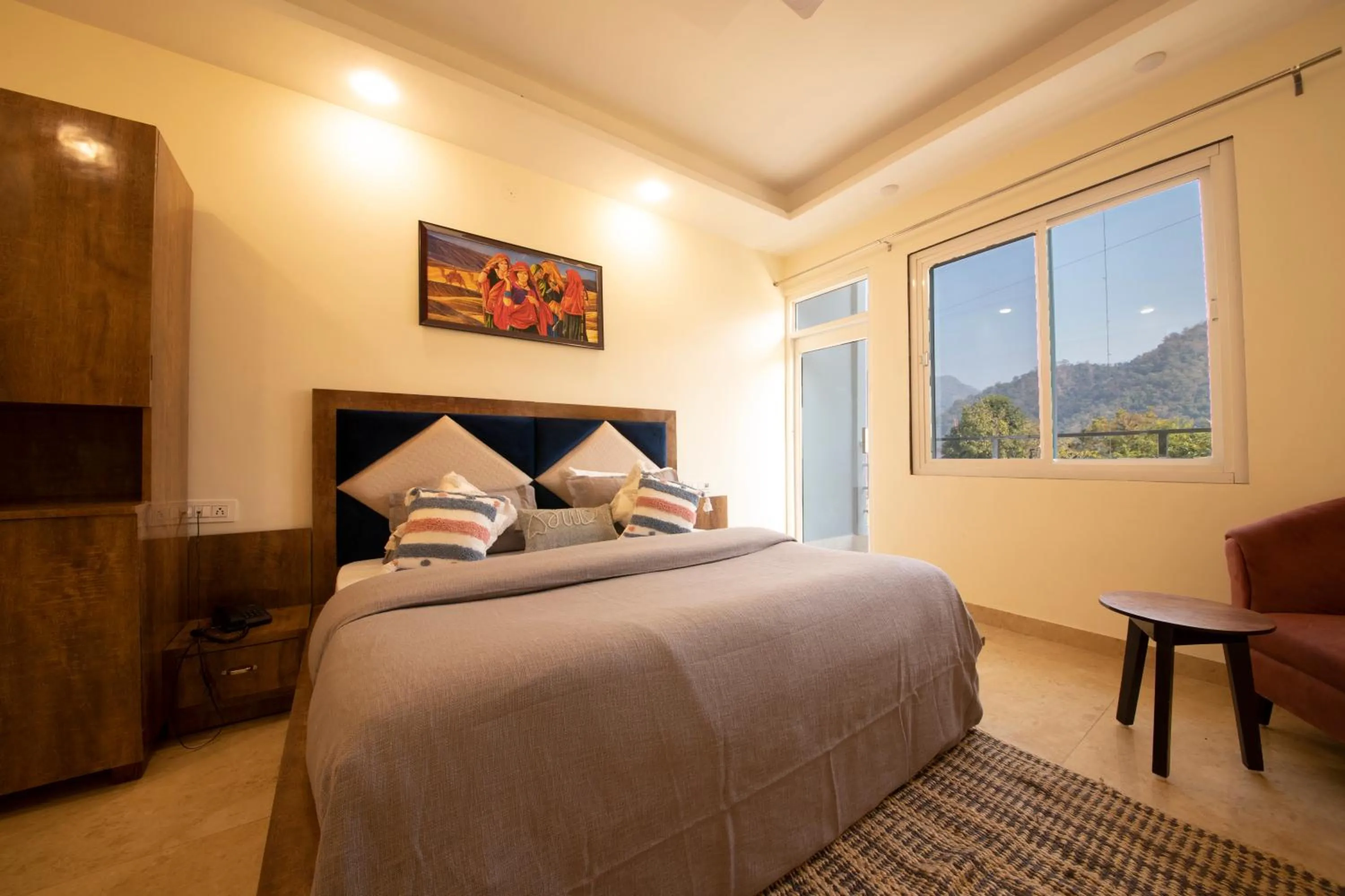 Perfectstayz Value Hills near Laxman Jhula