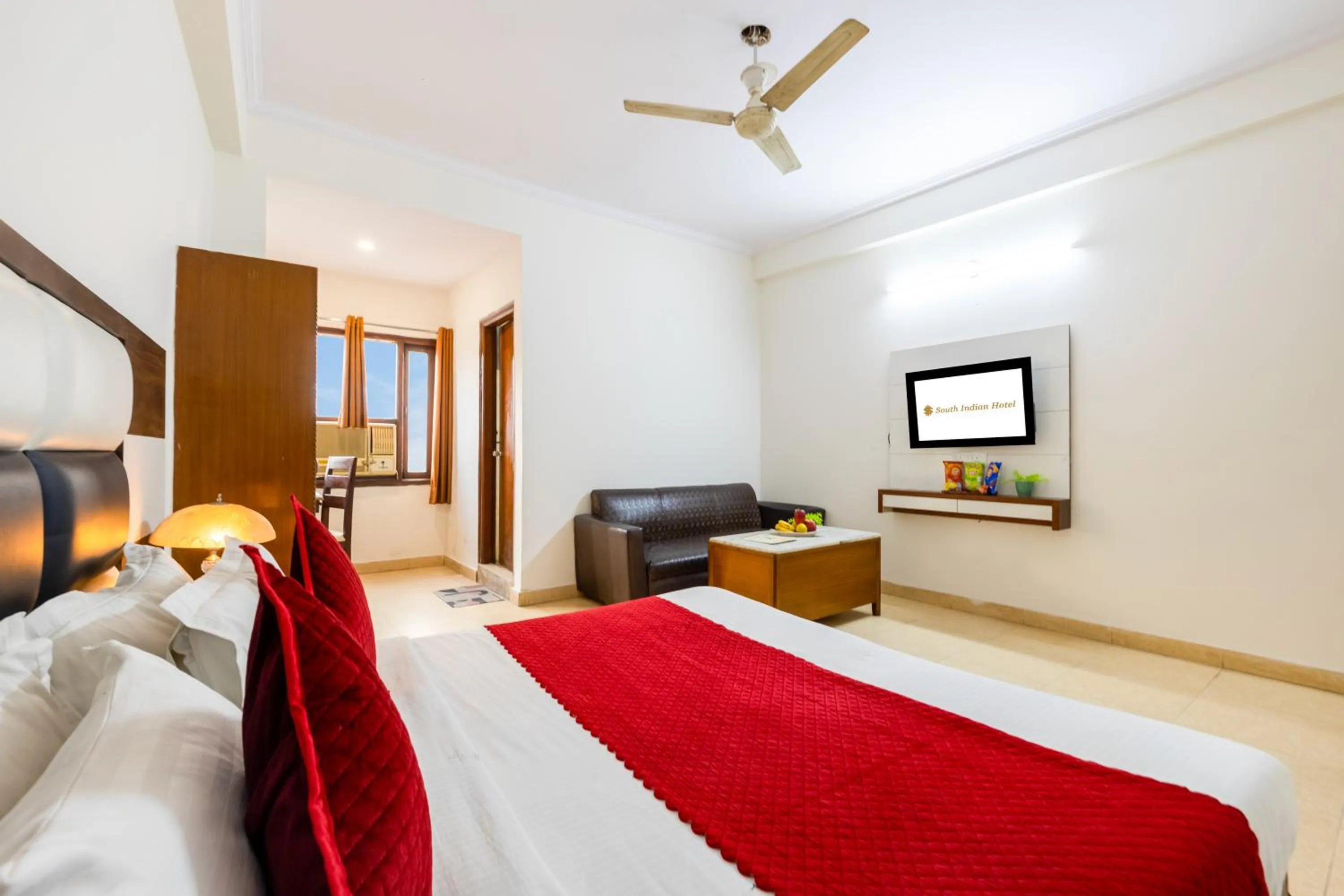 Bed in Hotel South Indian
