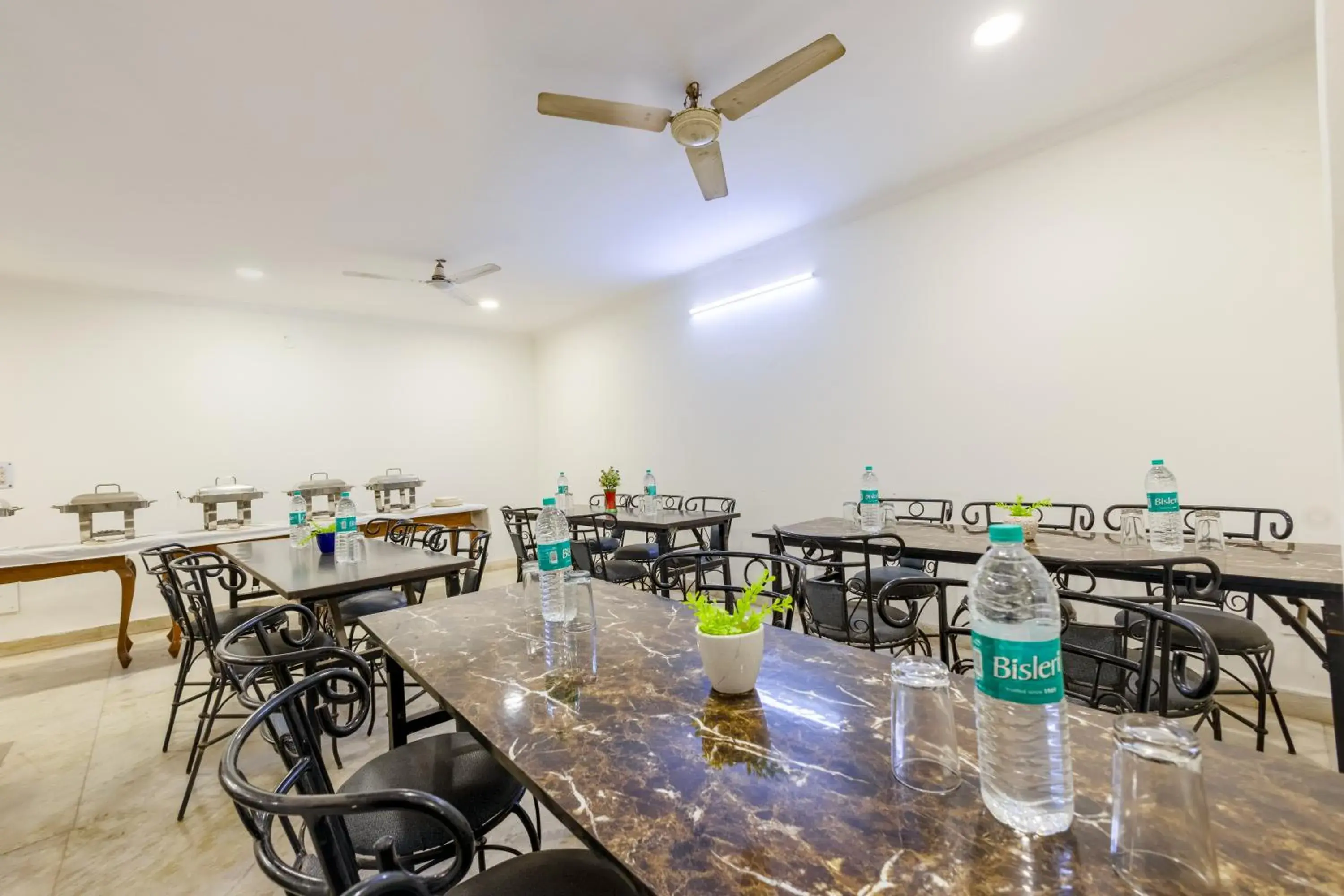 Restaurant/places to eat in Hotel South Indian Restaurant/places to eat in Hotel South Indian