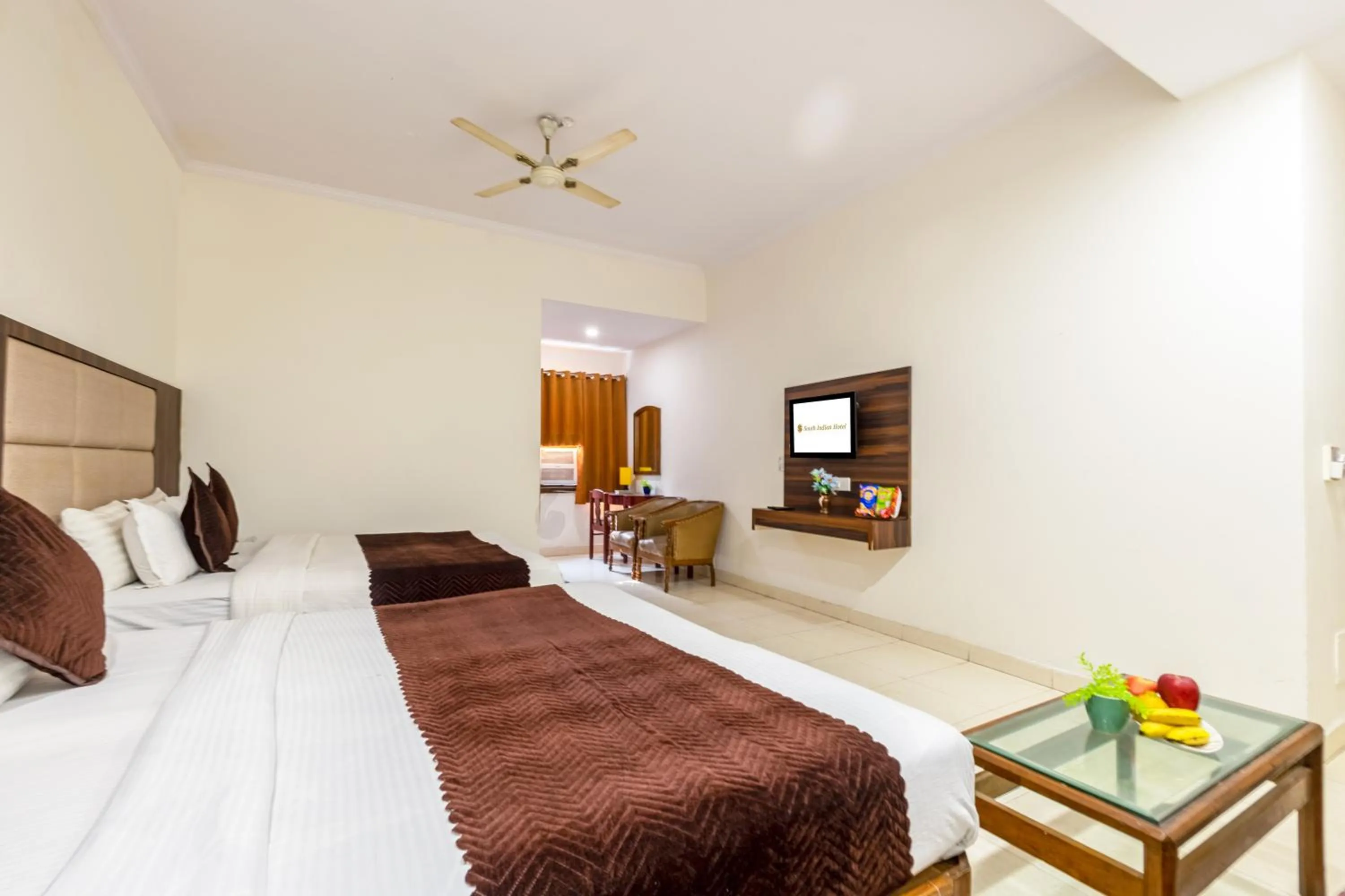 Bed in Hotel South Indian