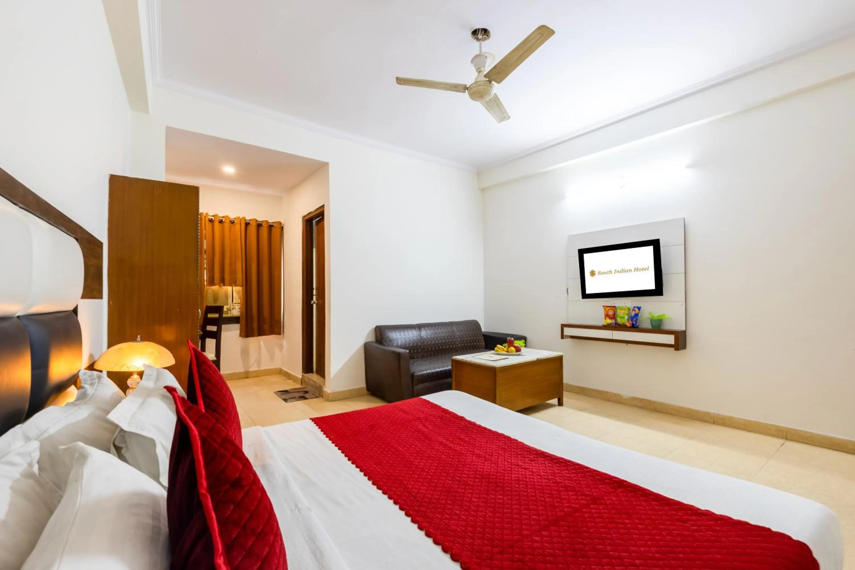 Bed in Hotel South Indian