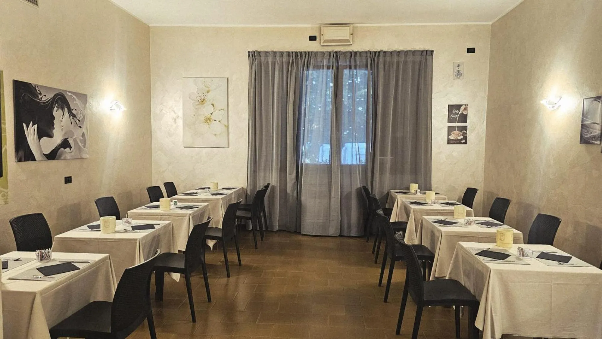 Breakfast in HOTEL AI TIGLI