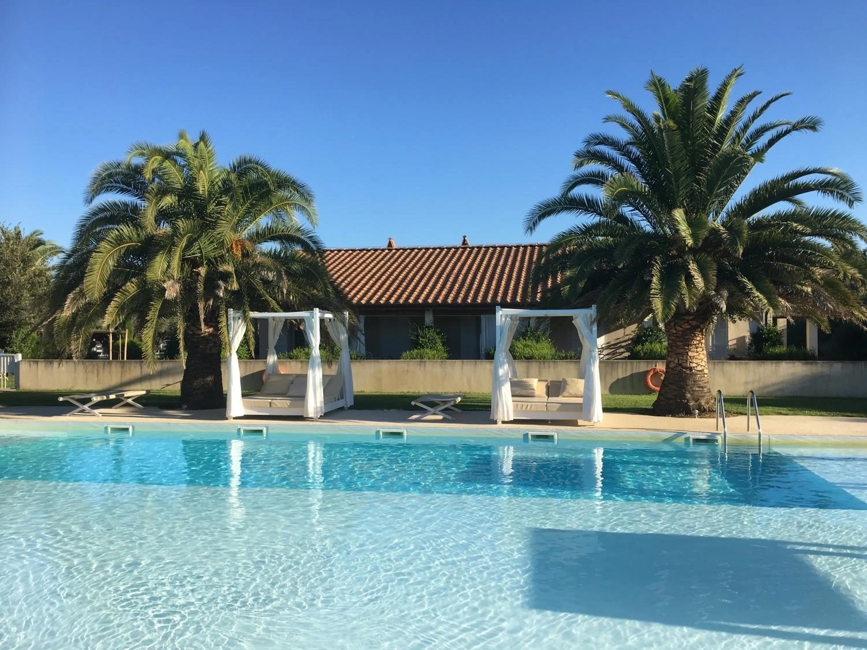 Swimming pool in Relais Le Fornacelle