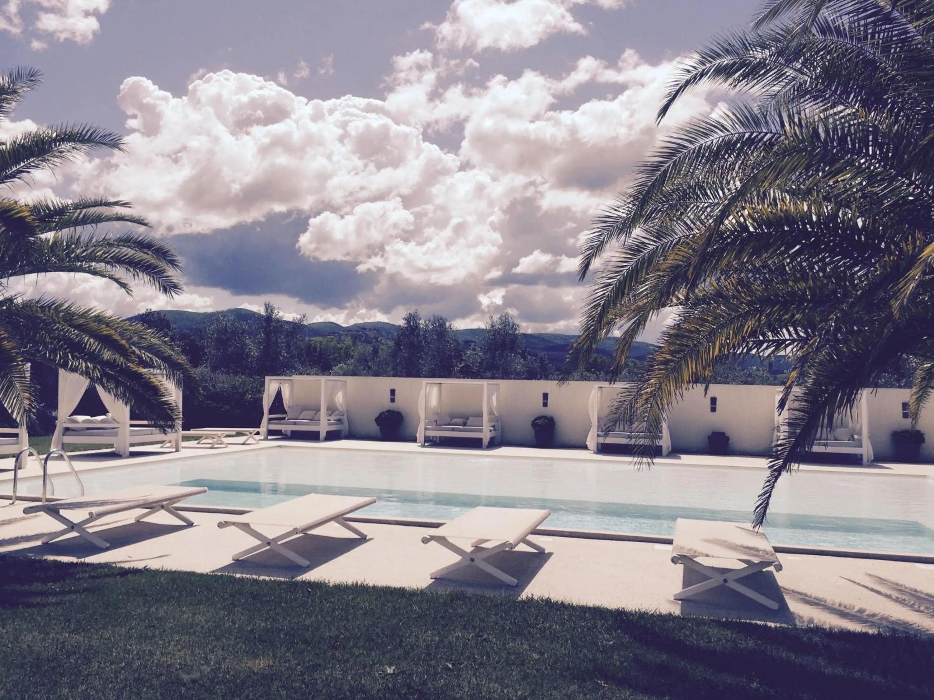 Swimming pool in Relais Le Fornacelle