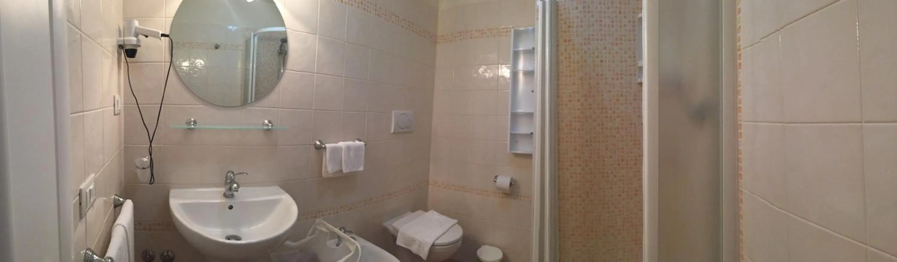 Shower in Relais Le Fornacelle