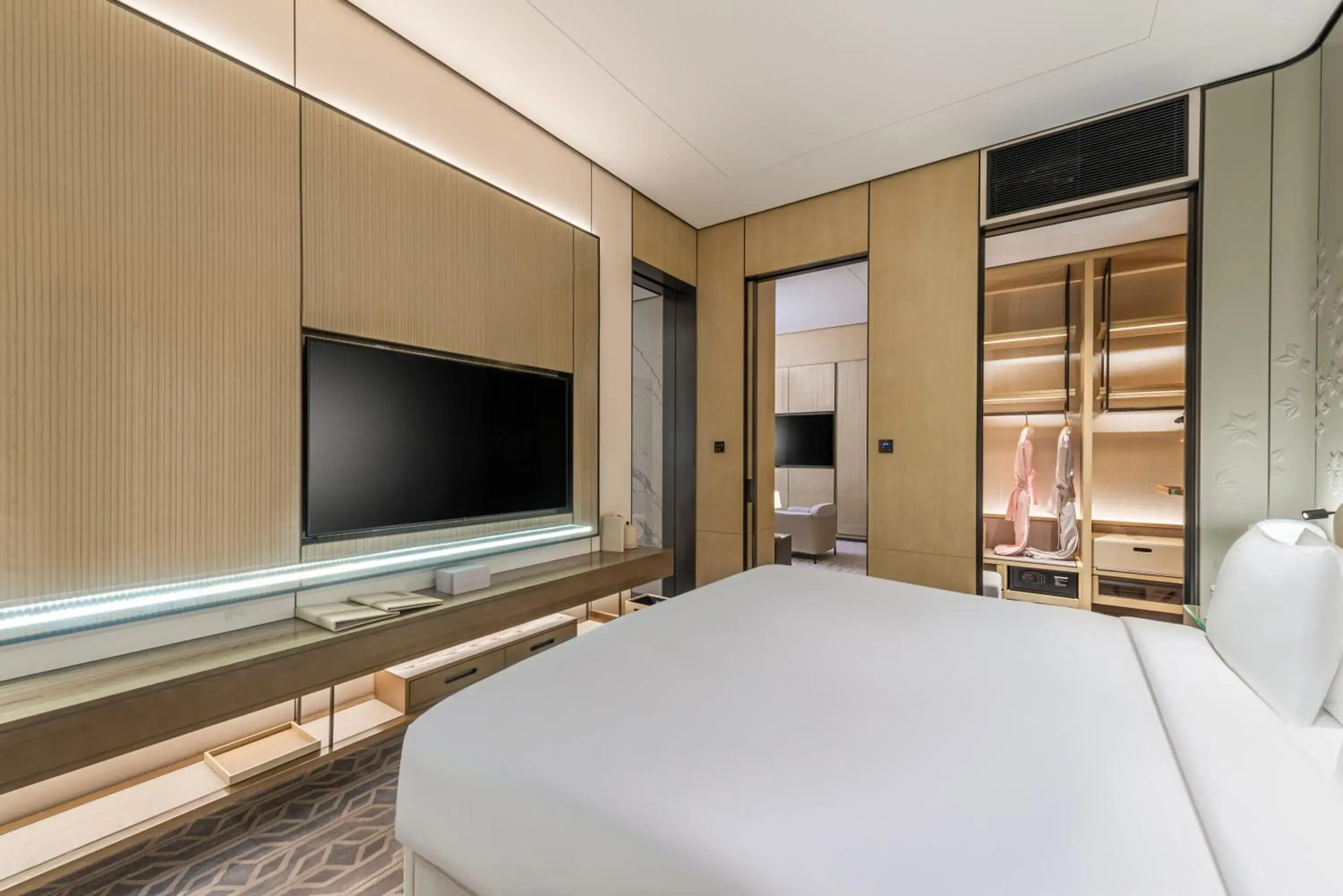 Junior Suite in Narcissus The Royal Hotel Junior Suite in Narcissus The Royal Hotel