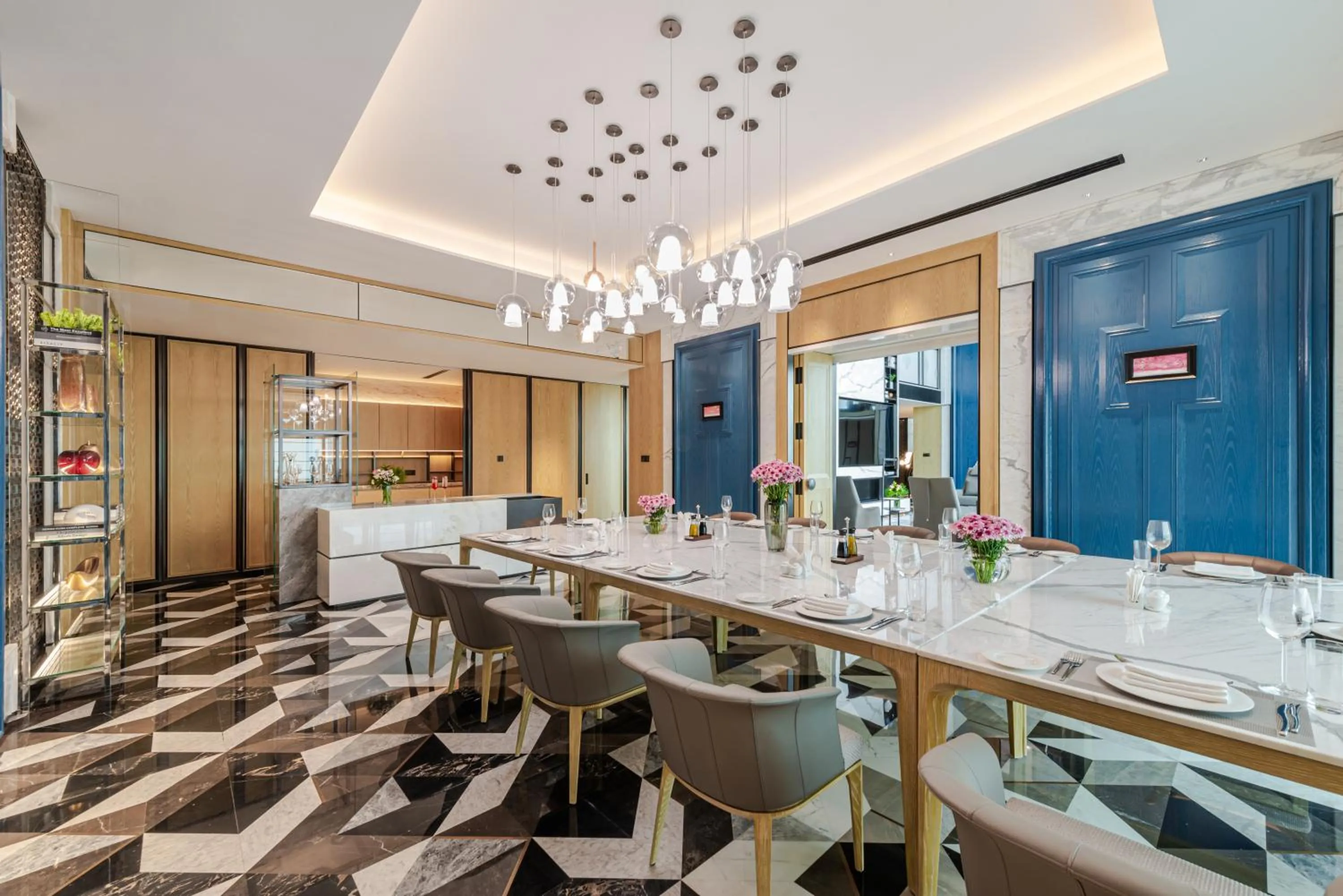 Dining area in Narcissus The Royal Hotel