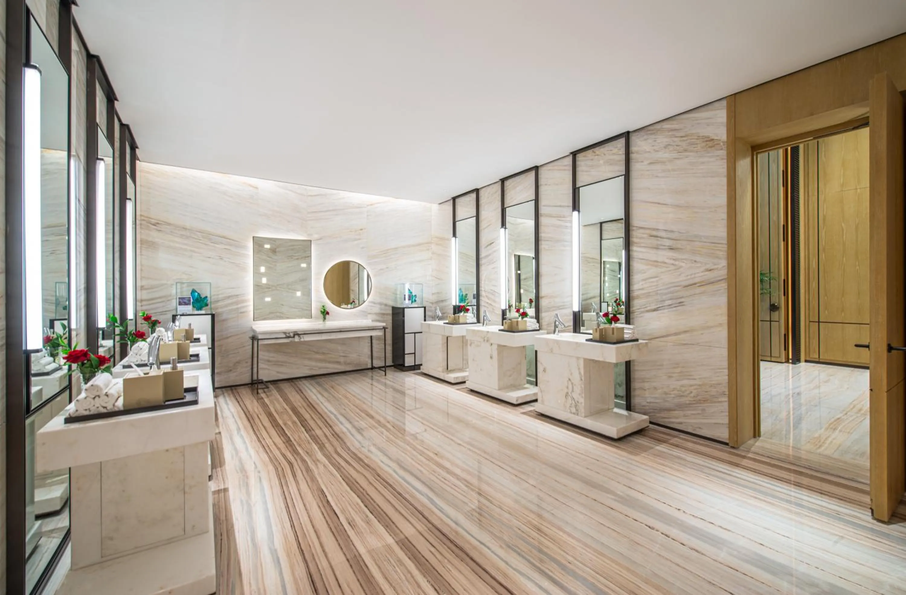 Property building in Narcissus The Royal Hotel