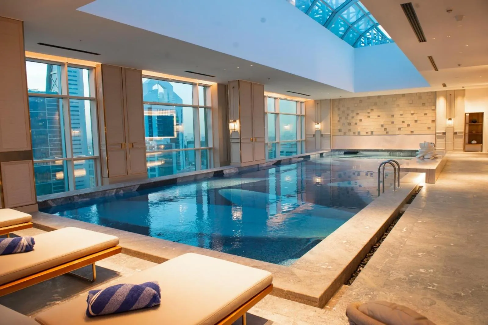 Swimming pool in Narcissus The Royal Hotel