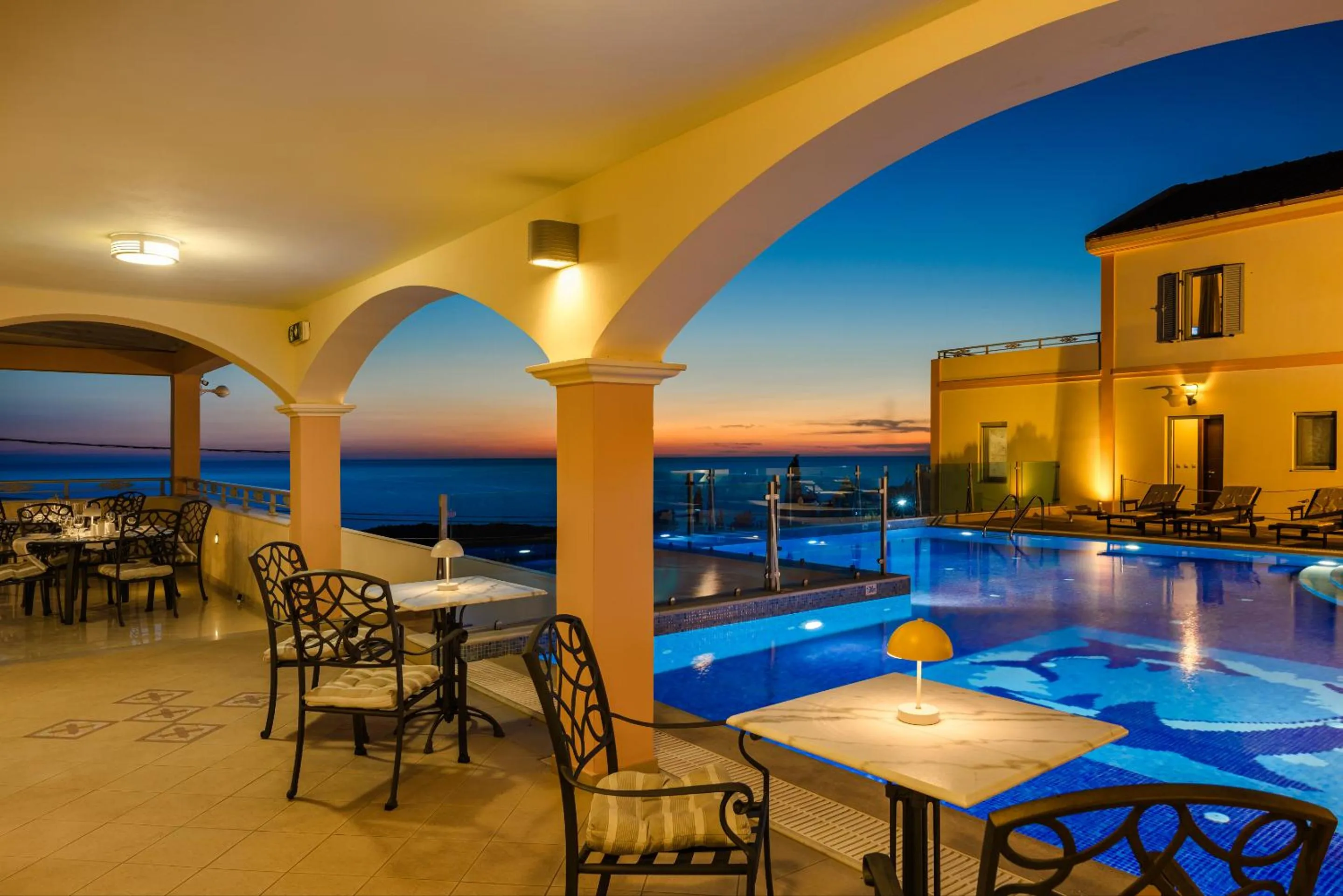 Belle View Hotel - Sea View & Sunset