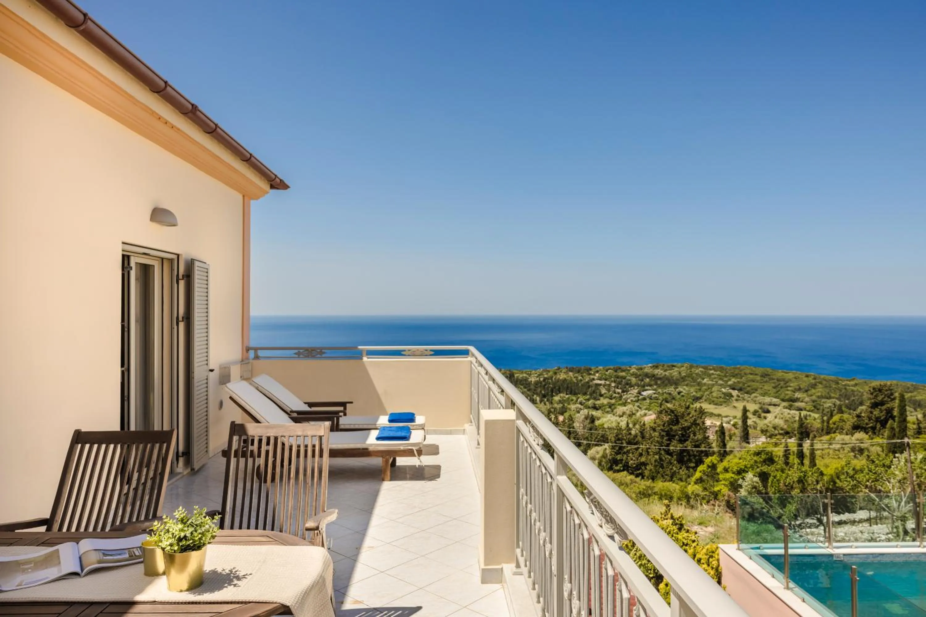 Patio in Belle View Hotel - Sea View & Sunset