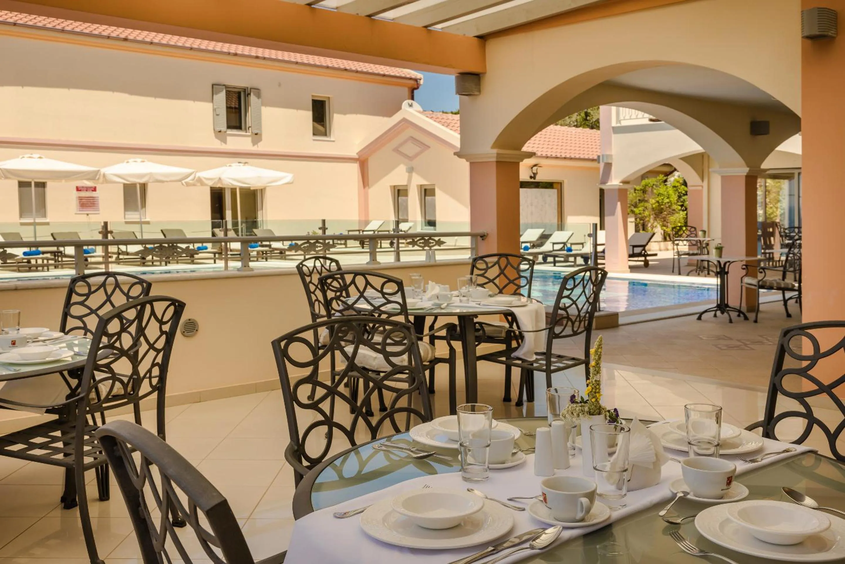 Patio in Belle View Hotel - Sea View & Sunset