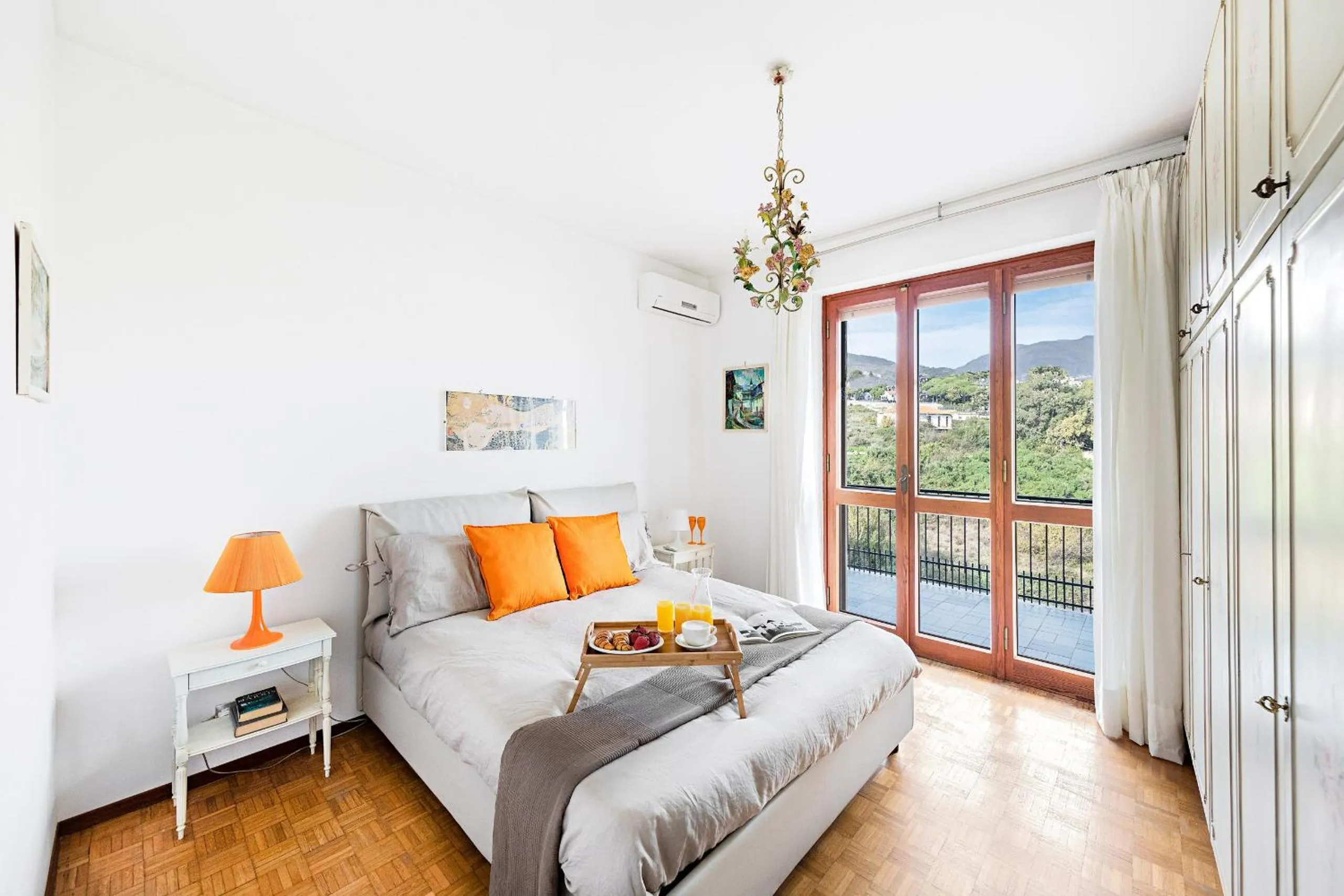 Bed in Le Orchidee 19 by Wonderful Italy