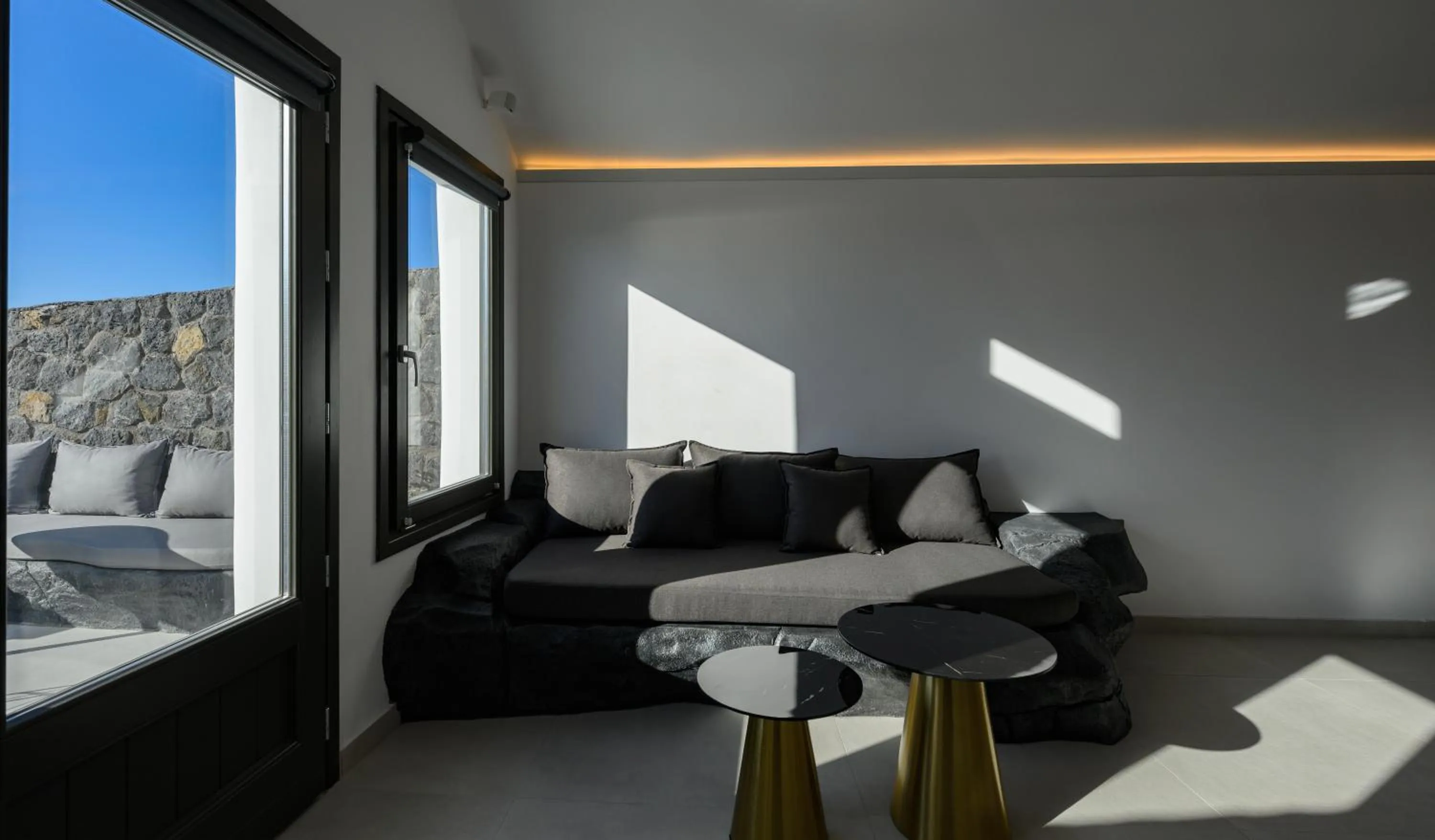 Seating area in Arany Terra