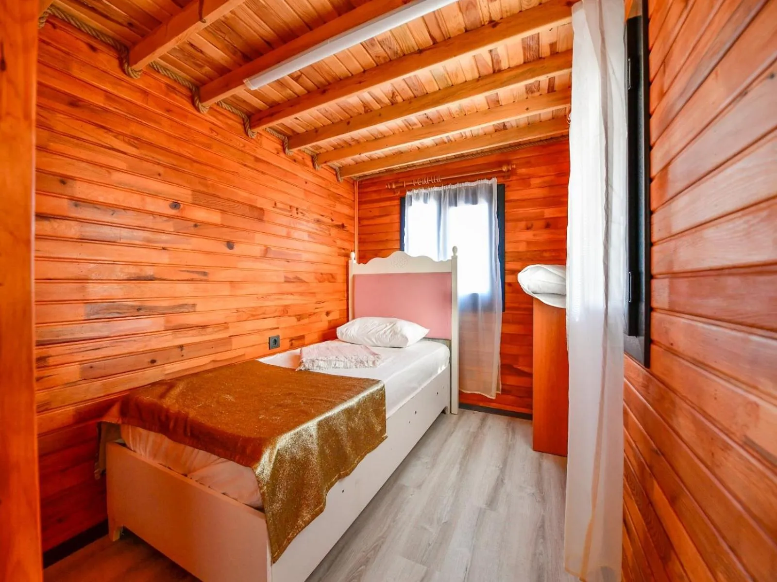 Bed in TÜRKMEN VİLLAS