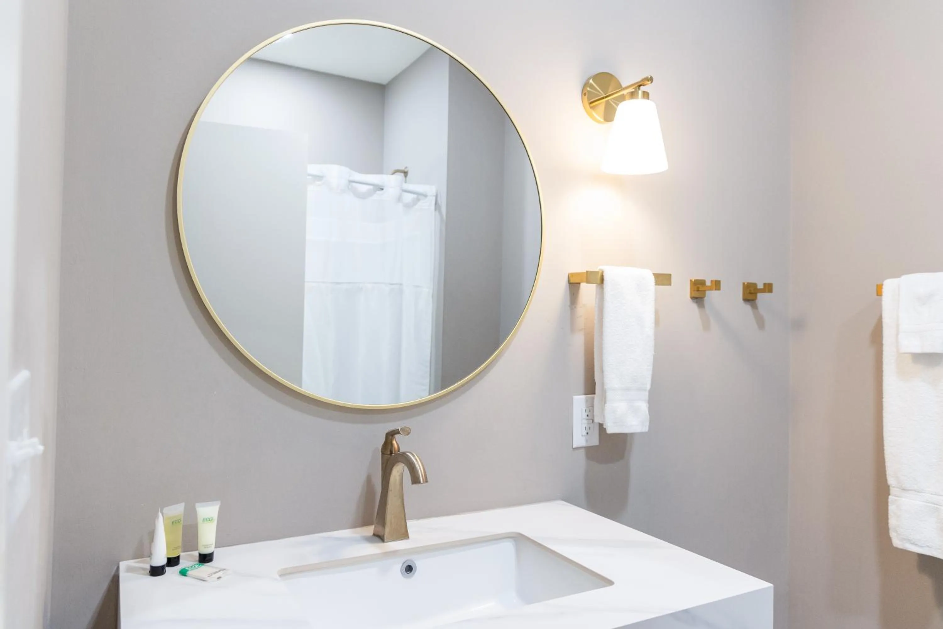 Hotel Whiskey in Pascagoula