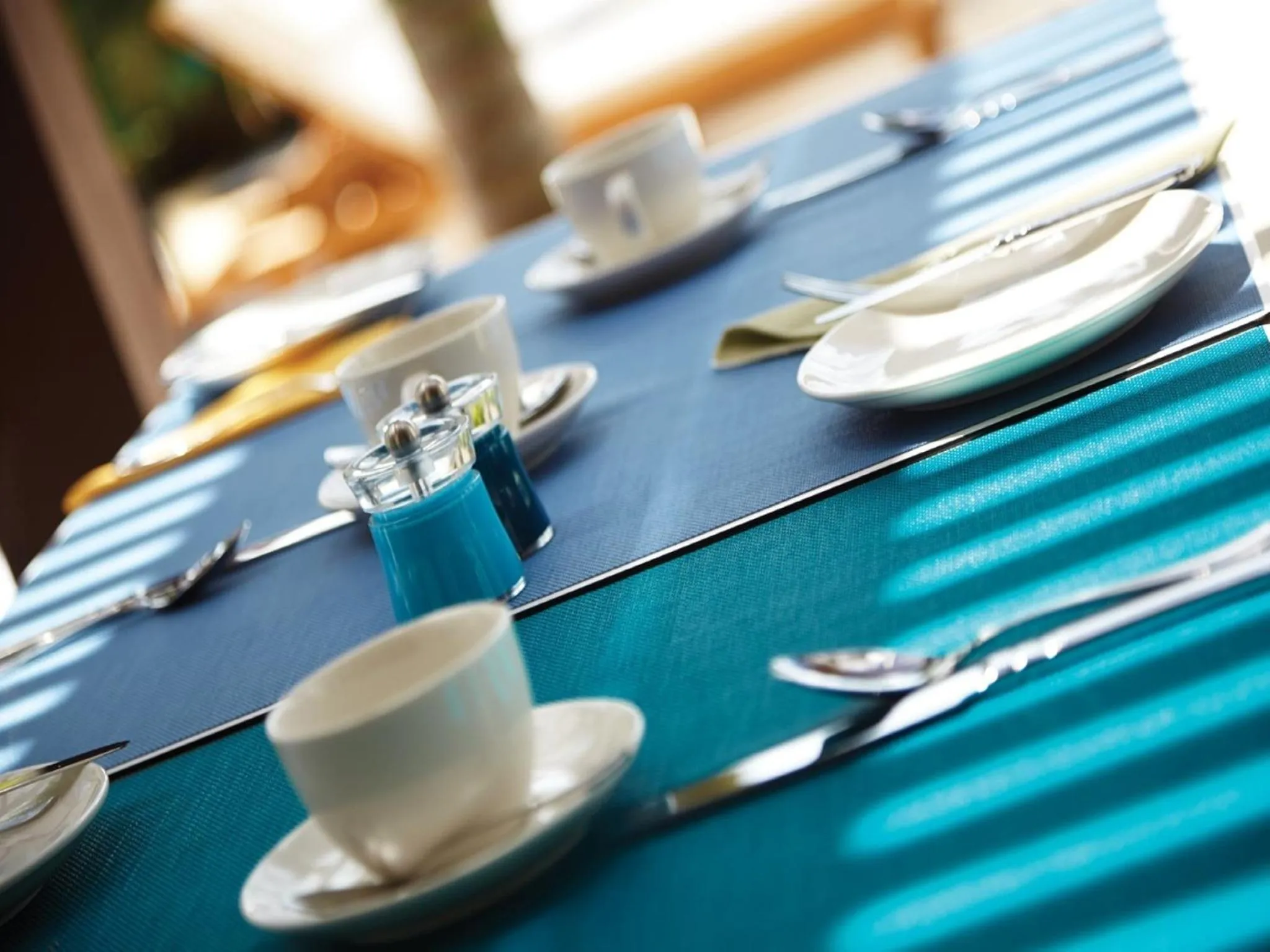 Restaurant/places to eat in Eden Bleu Hotel