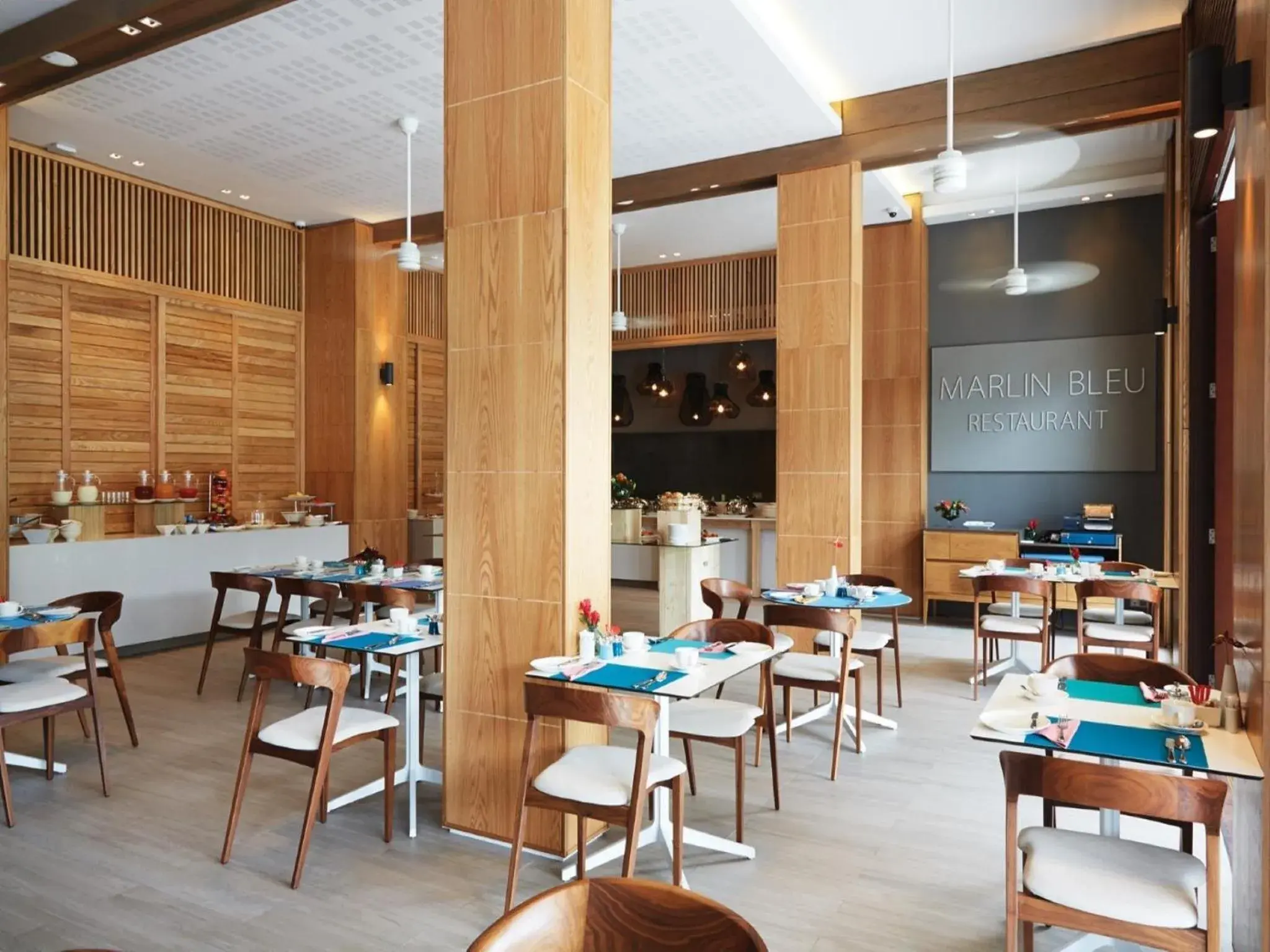 Restaurant/places to eat in Eden Bleu Hotel Restaurant/places to eat in Eden Bleu Hotel