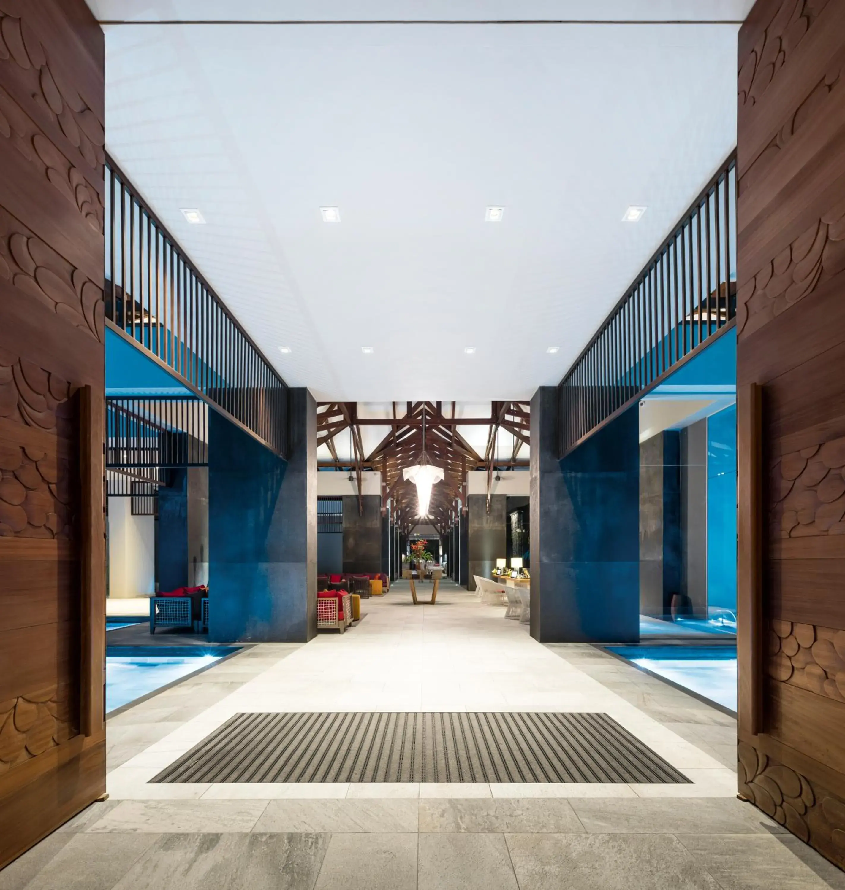 Facade/entrance in Eden Bleu Hotel Facade/entrance in Eden Bleu Hotel