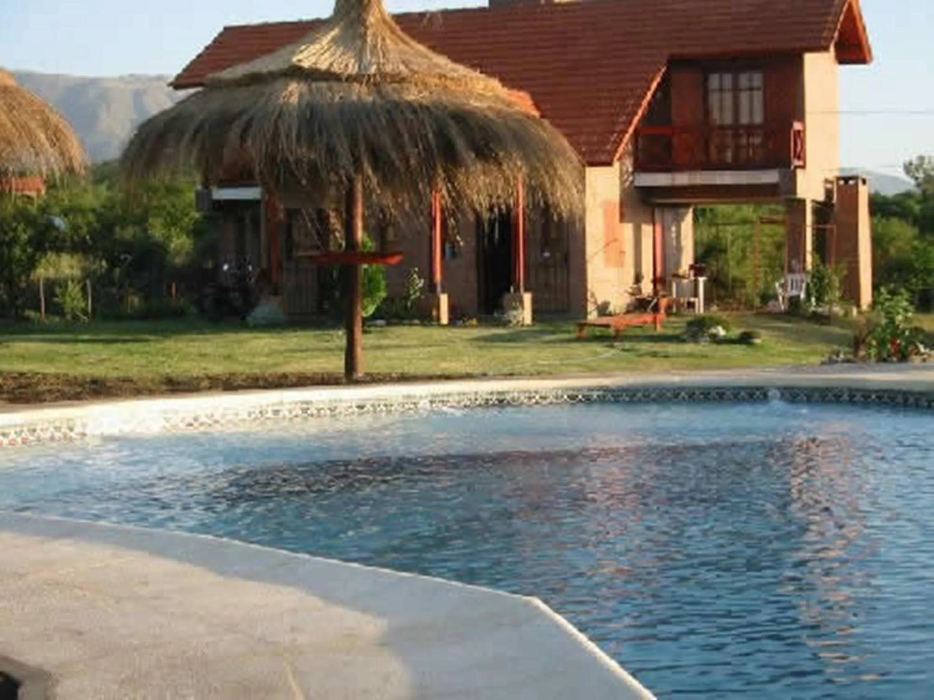 Swimming pool in Cabañas Oma Lissi