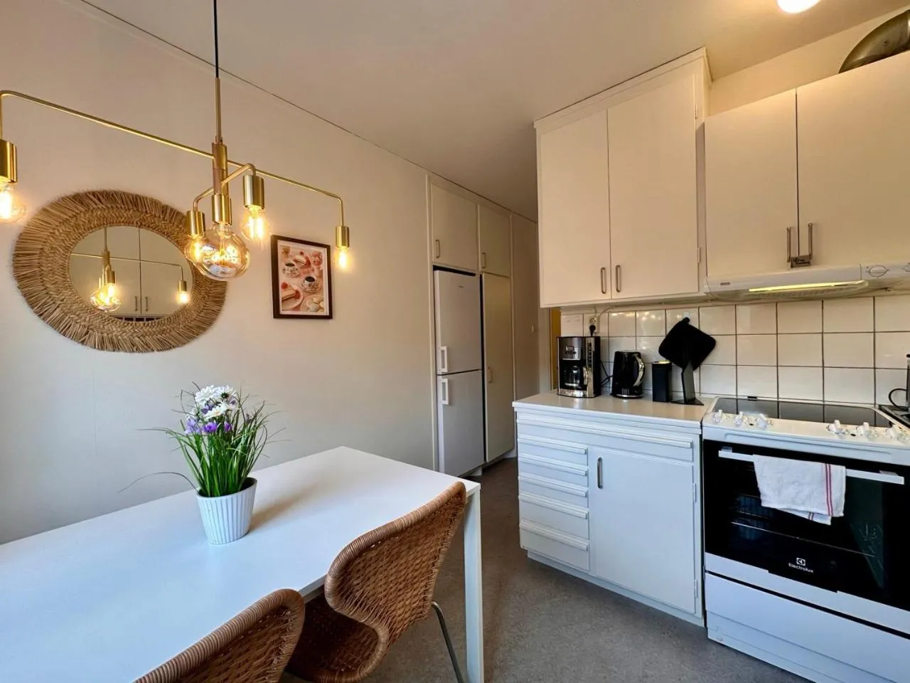 Kitchen or kitchenette in Prinshöjden Apartments - Katrineholm Central