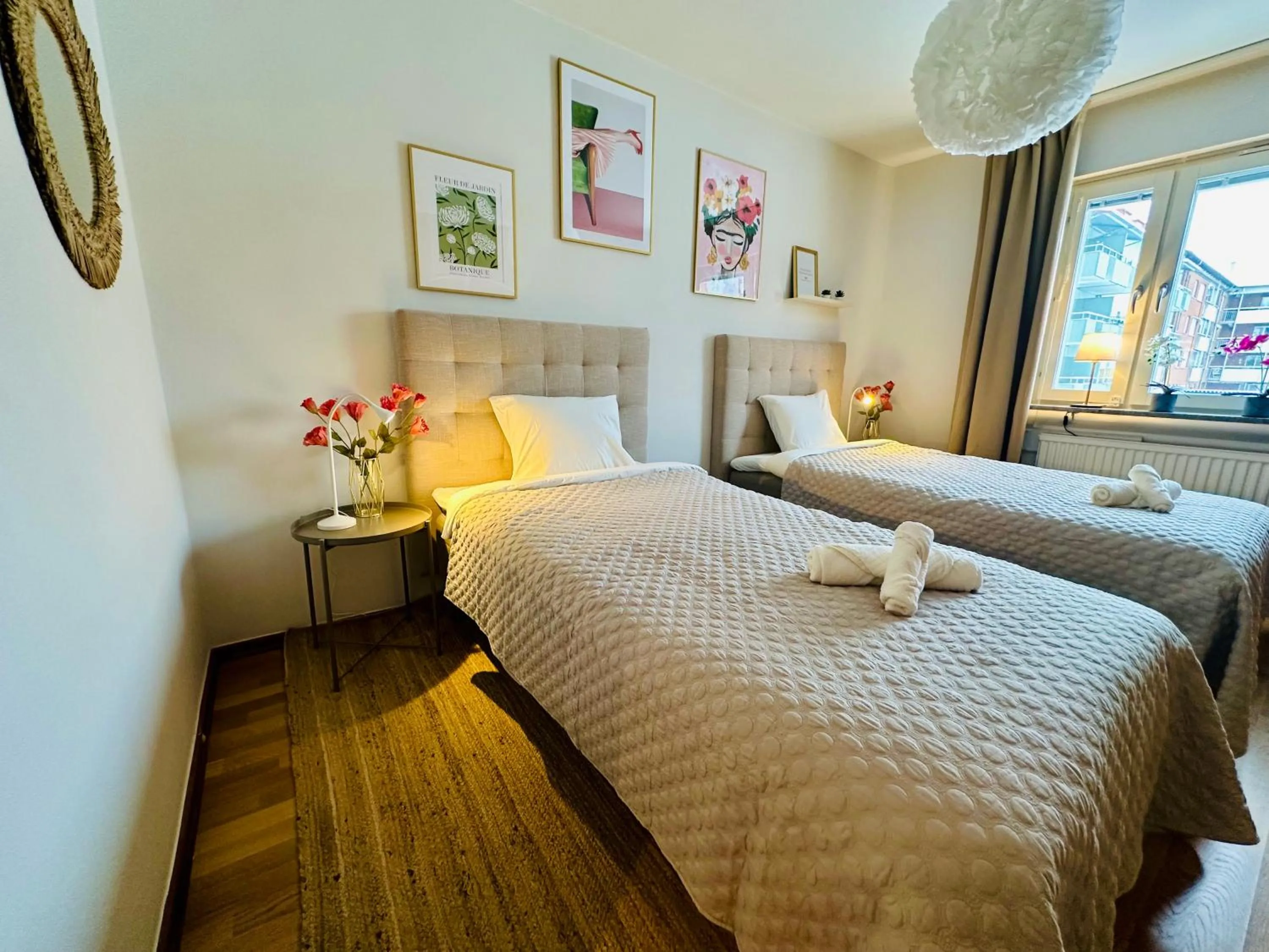 Bed in Prinshöjden Apartments - Katrineholm Central
