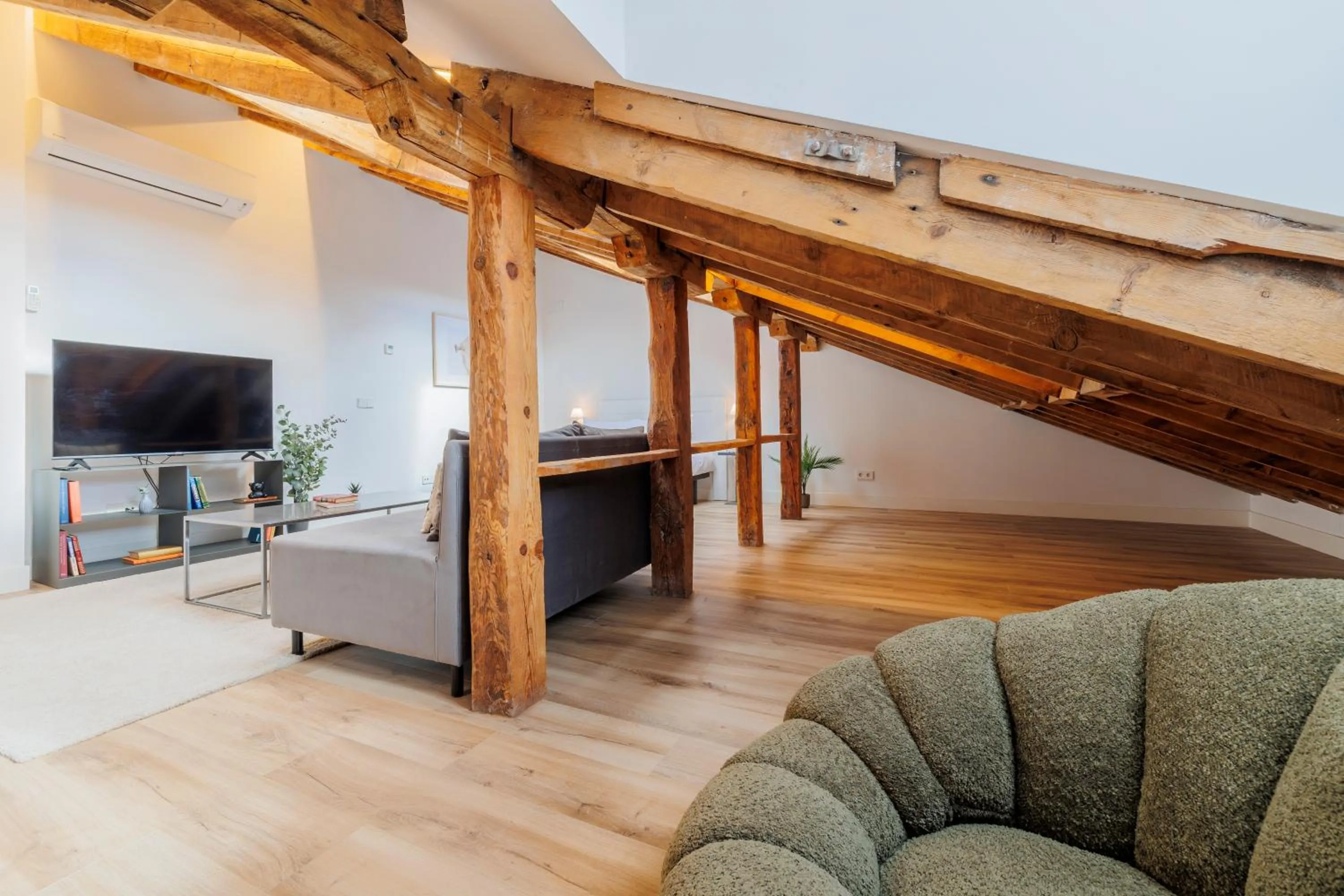 Living room in Fomento by Wynwood House