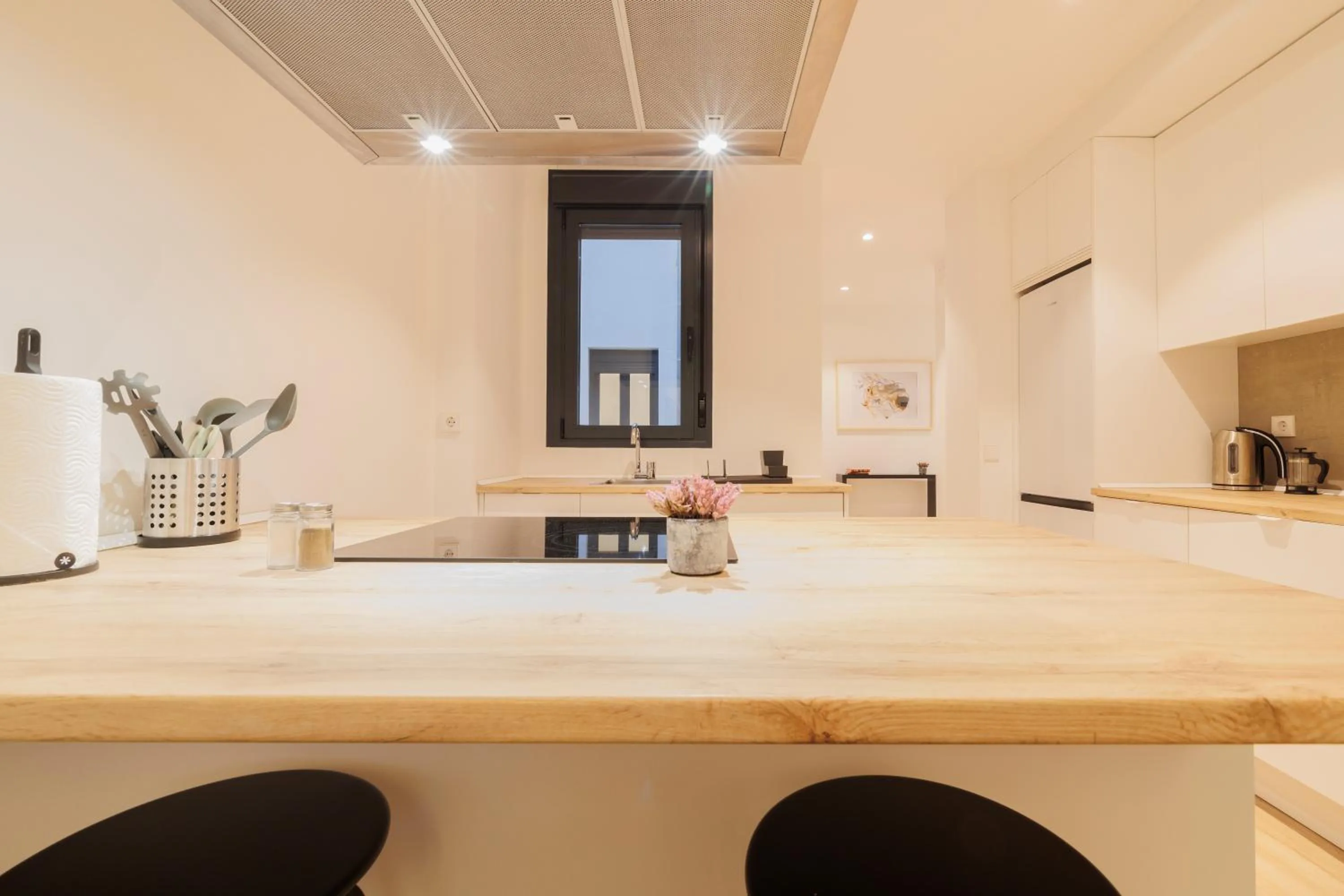 Kitchen or kitchenette in Fomento by Wynwood House