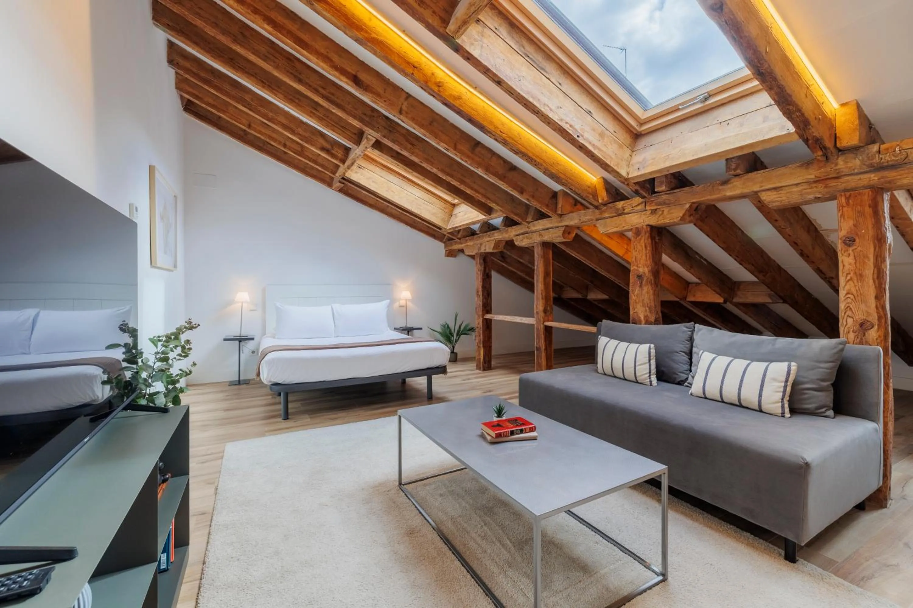 Living room in Fomento by Wynwood House