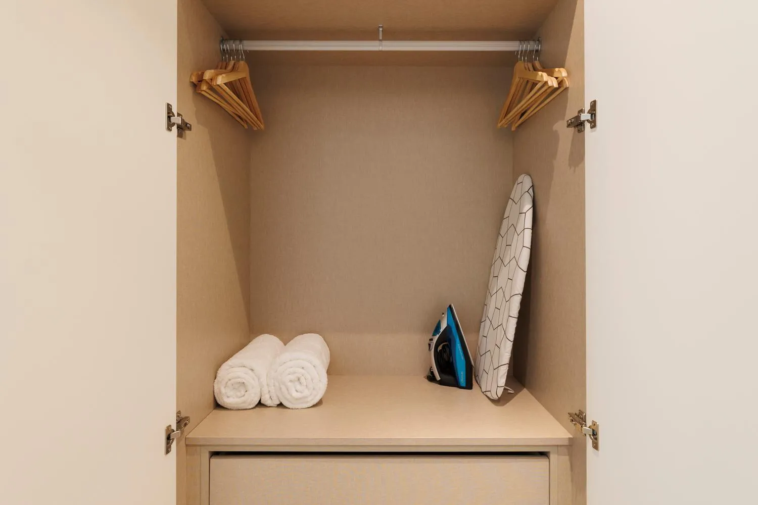 wardrobe in Fomento by Wynwood House