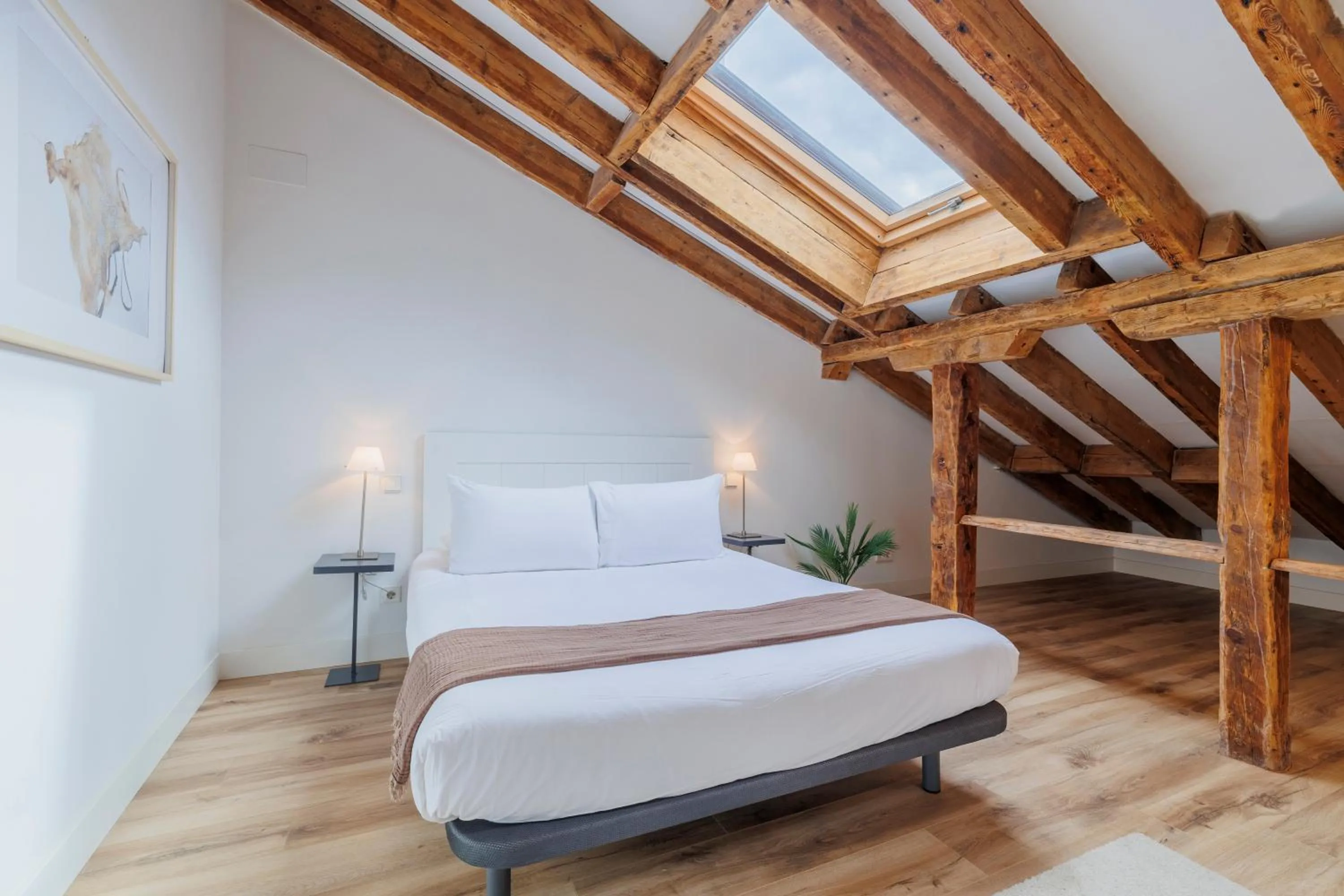 Bedroom, Bed in Fomento by Wynwood House