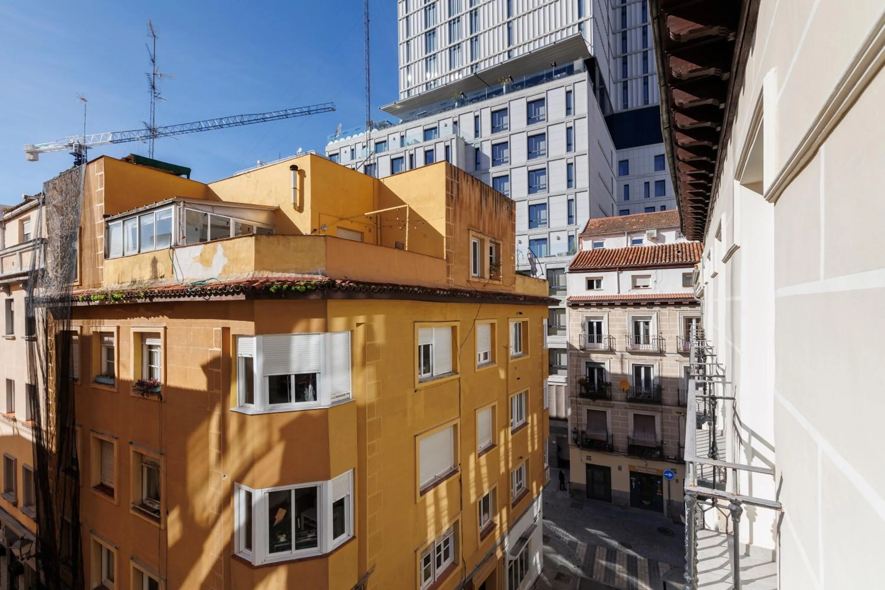 Property building in Fomento by Wynwood House