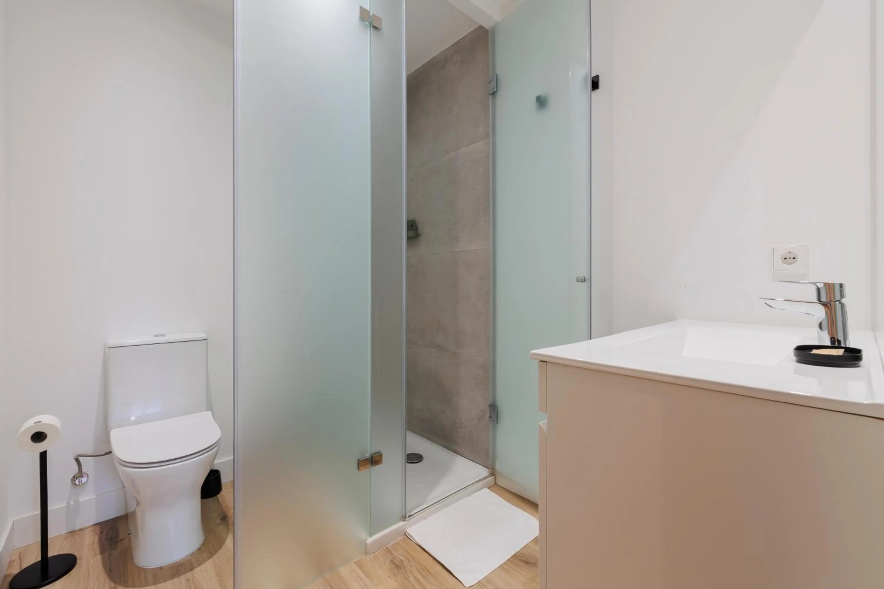 Shower in Fomento by Wynwood House