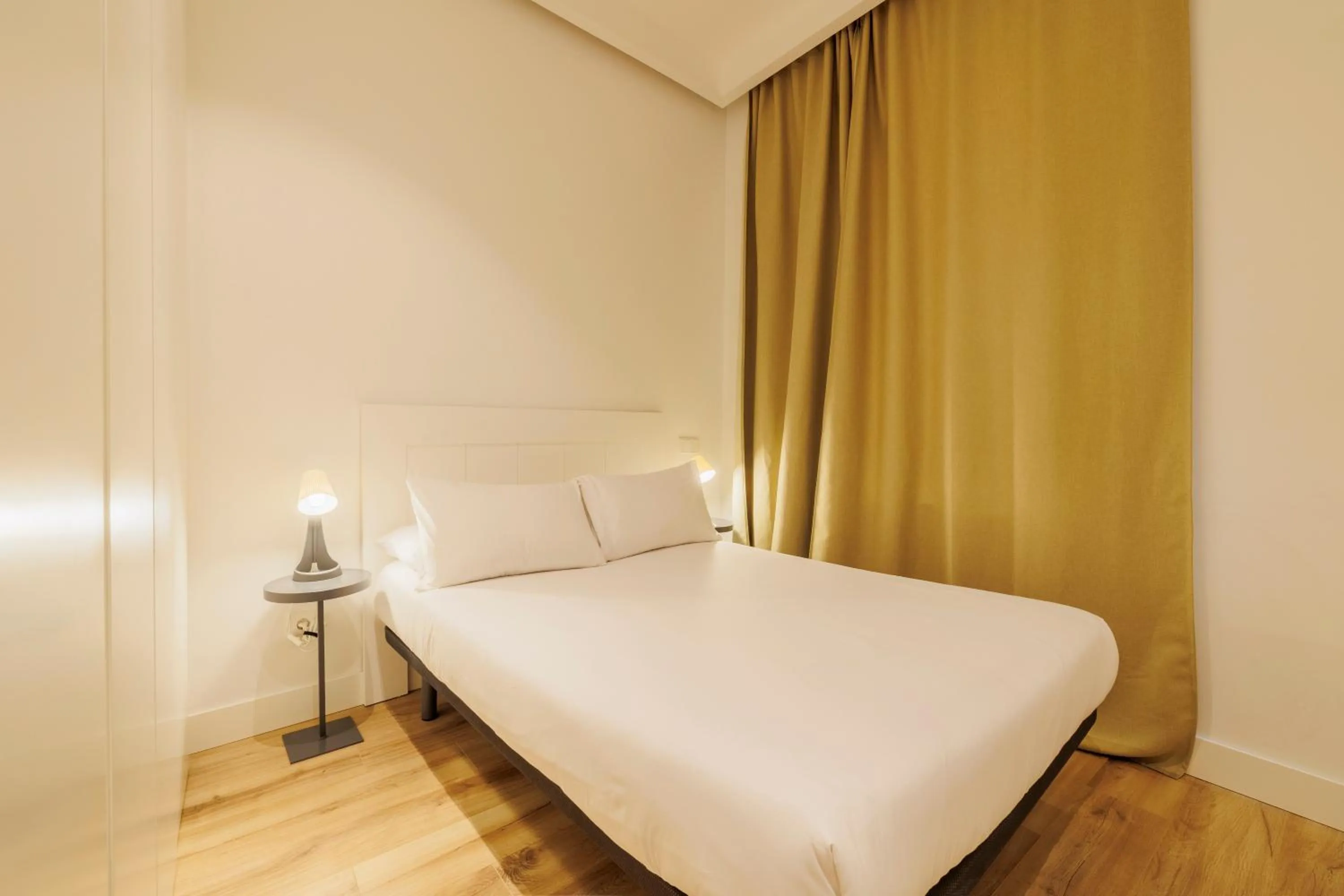 Bedroom, Bed in Fomento by Wynwood House