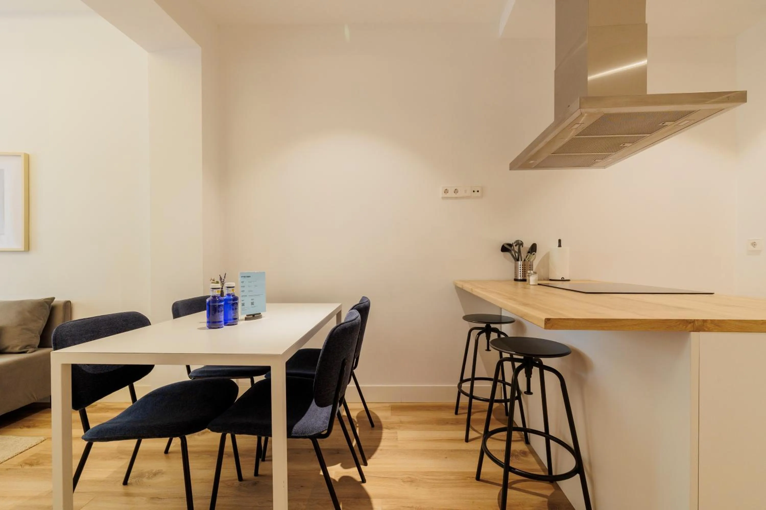 Dining area in Fomento by Wynwood House