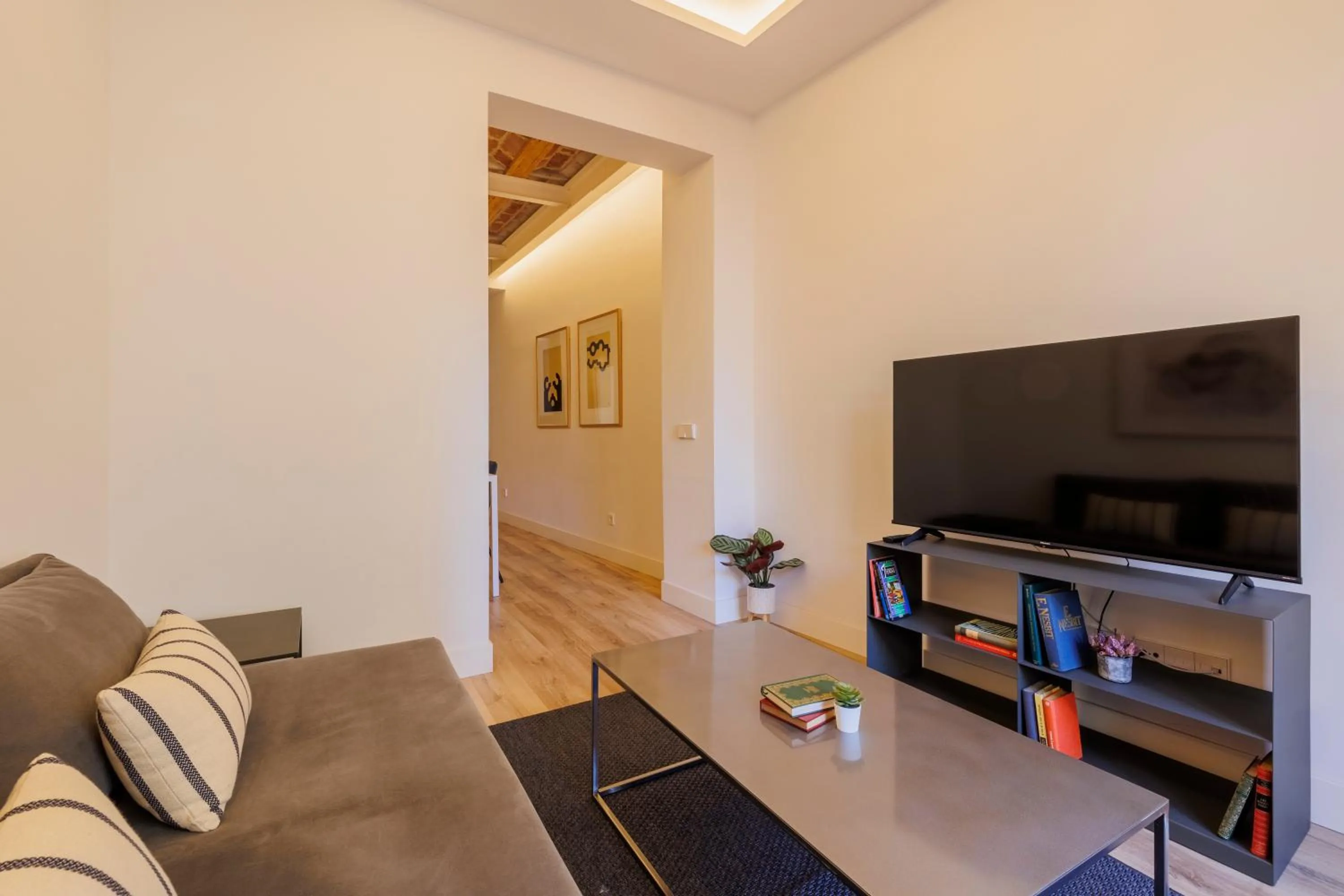 Living room in Fomento by Wynwood House