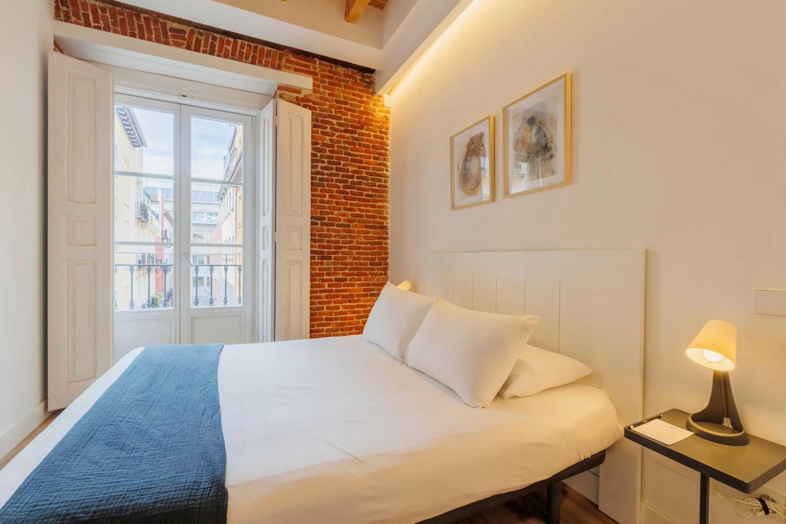 Bedroom, Bed in Fomento by Wynwood House