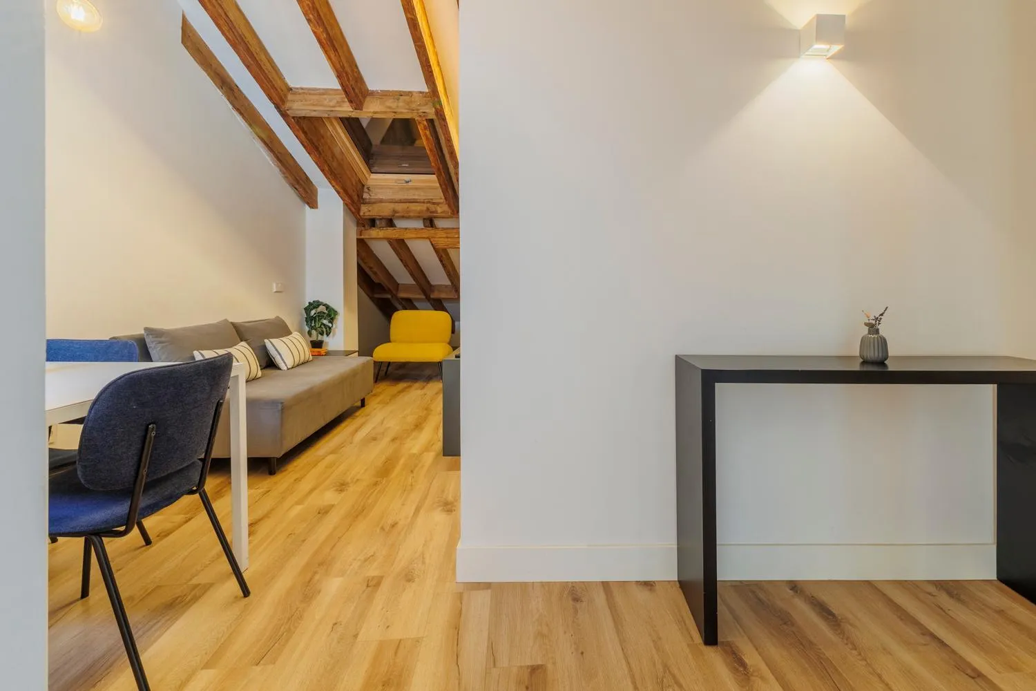Living room in Fomento by Wynwood House