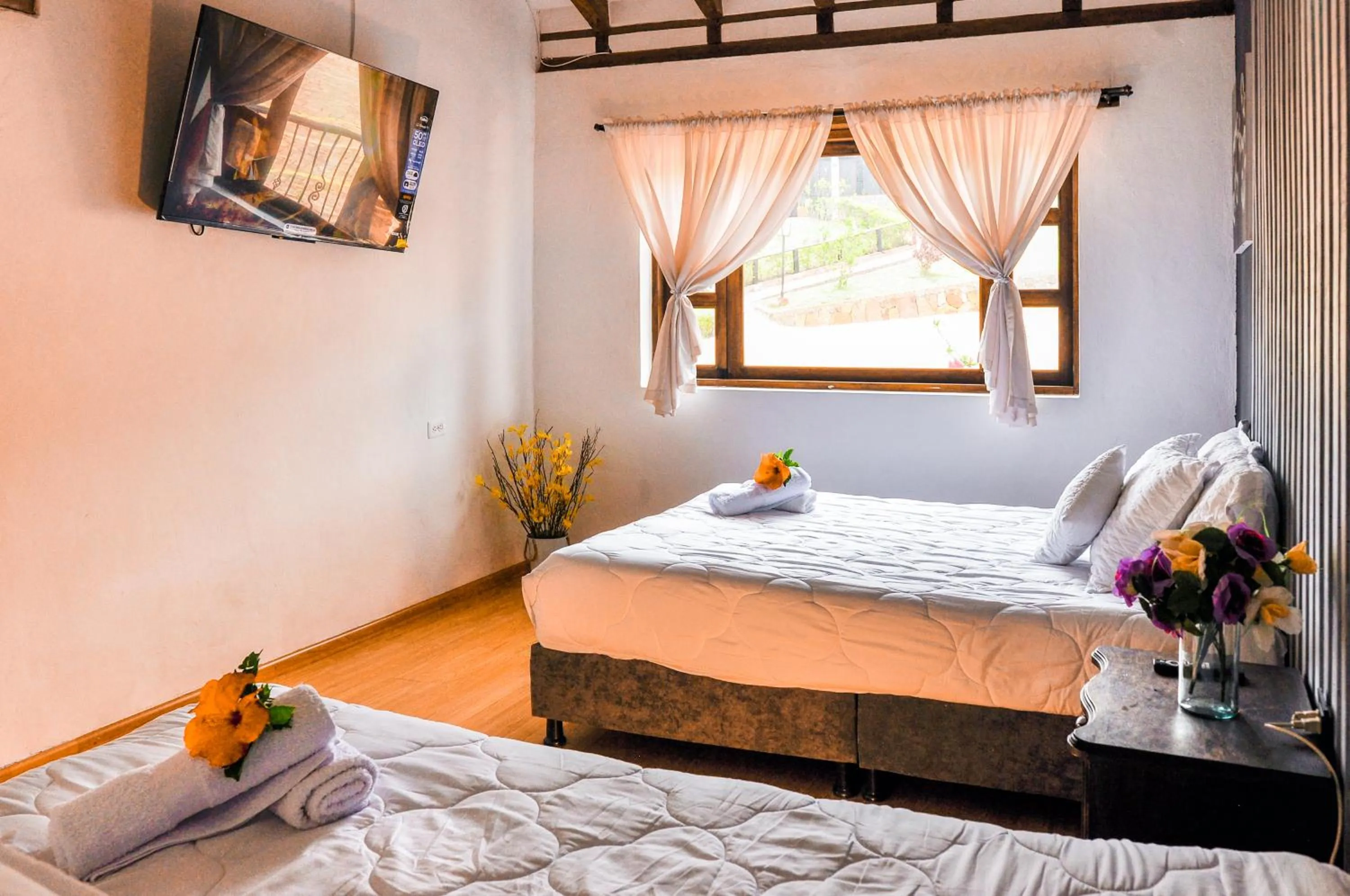 Photo of the whole room in Hotel el Mirador Villa de Leyva