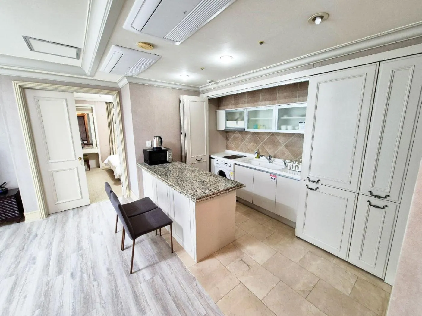 W Residence Hotel Centum City