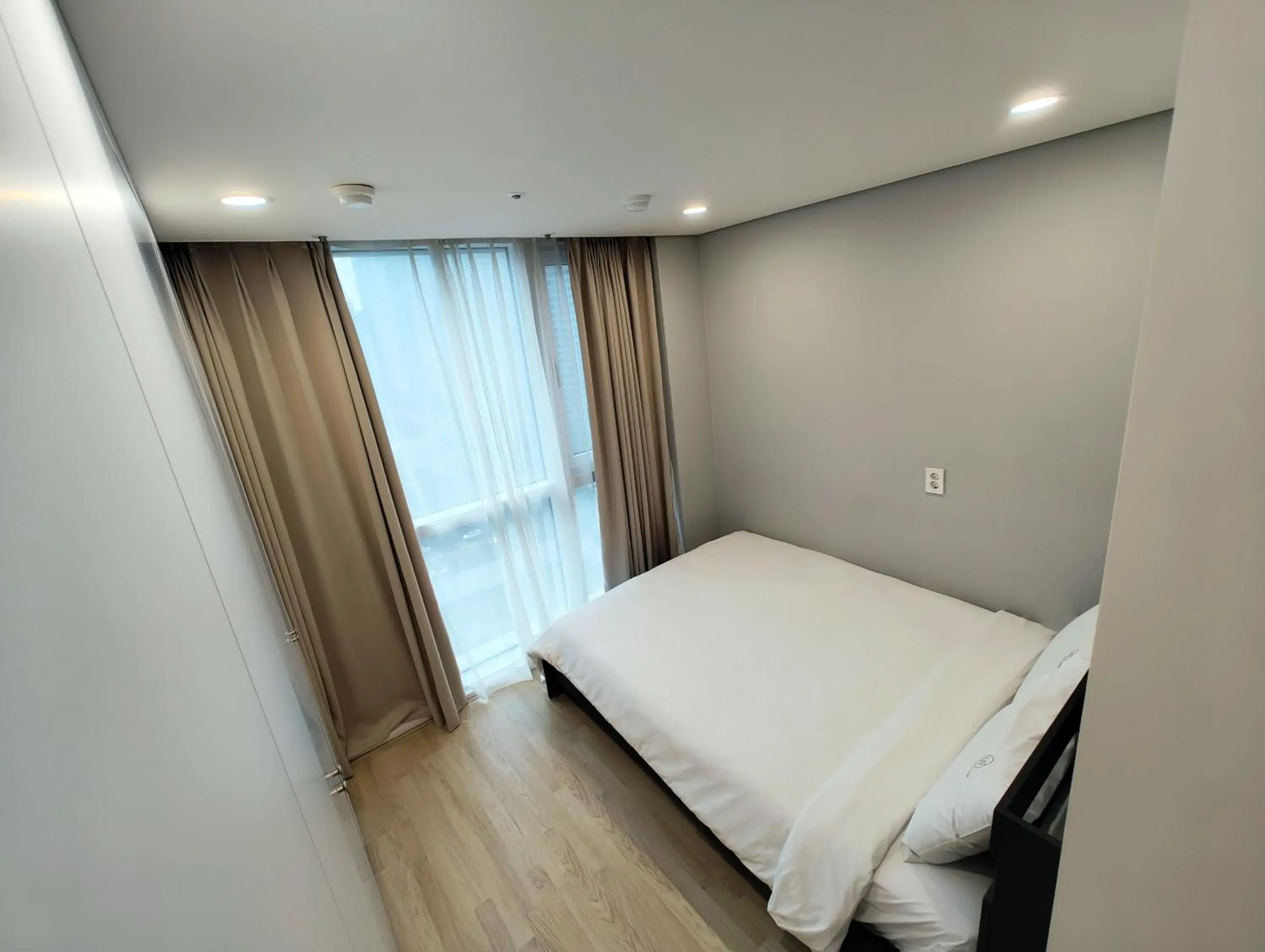 Bed in W Residence Hotel Centum City Bed in W Residence Hotel Centum City