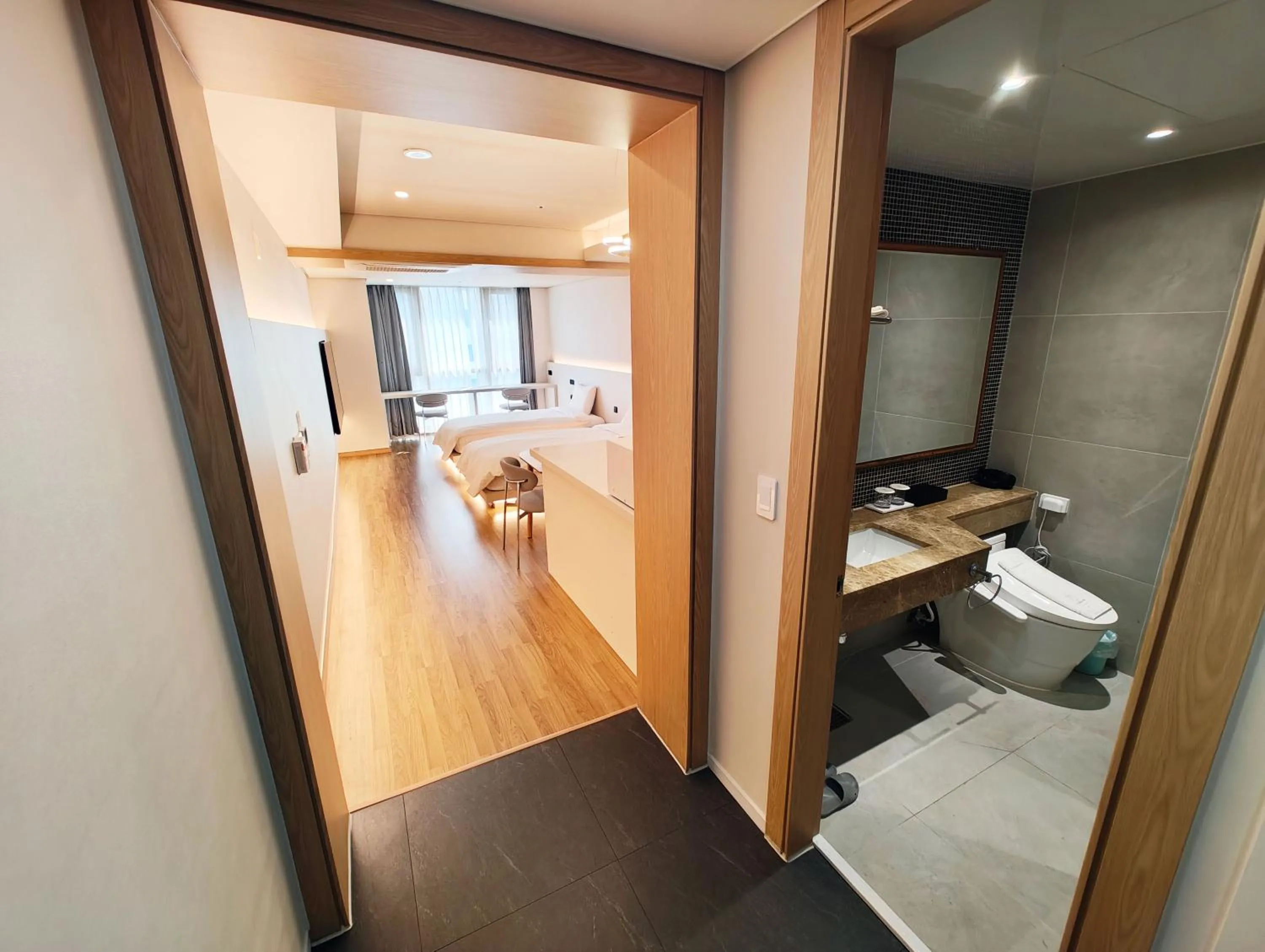 W Residence Hotel Centum City